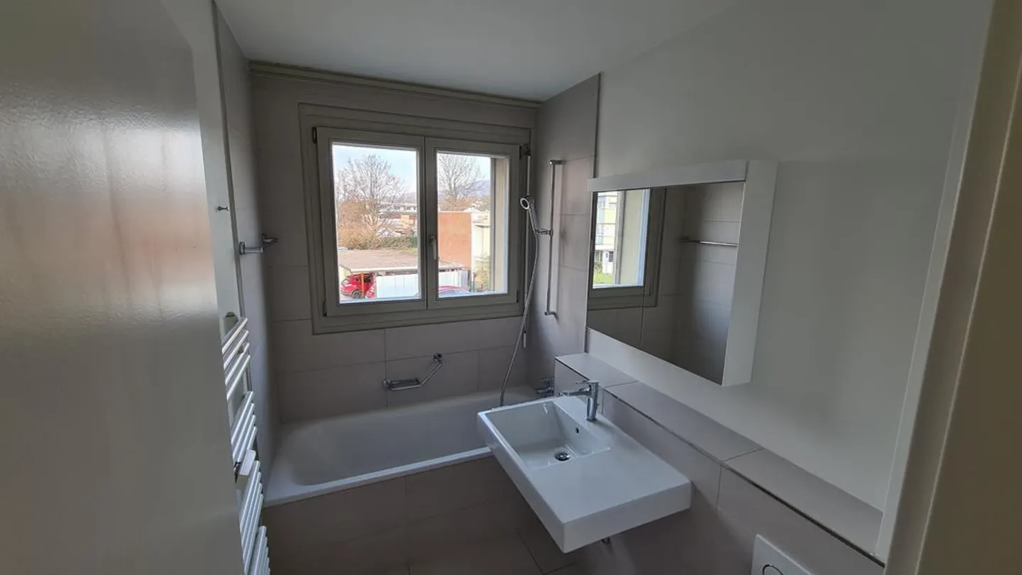 Appartamento attraente con 3 camere nel verde - Foto 1 di 6