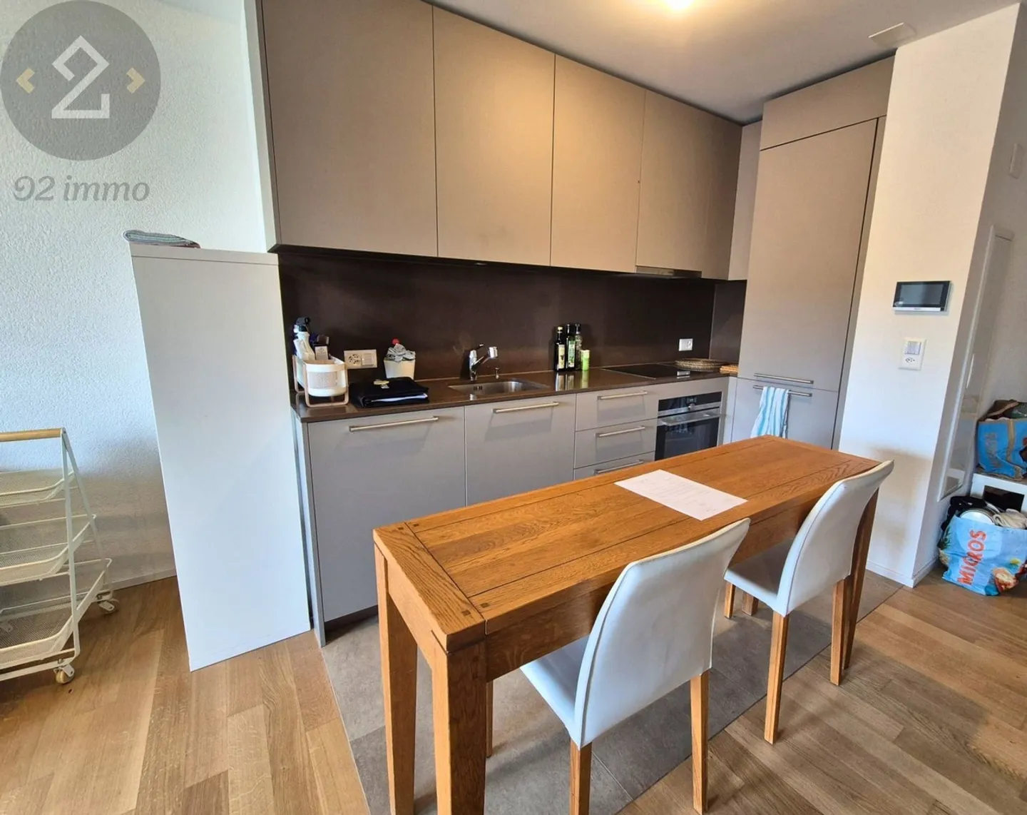 Beau studio dans le quartier des Echervettes - Photo 2 sur 5