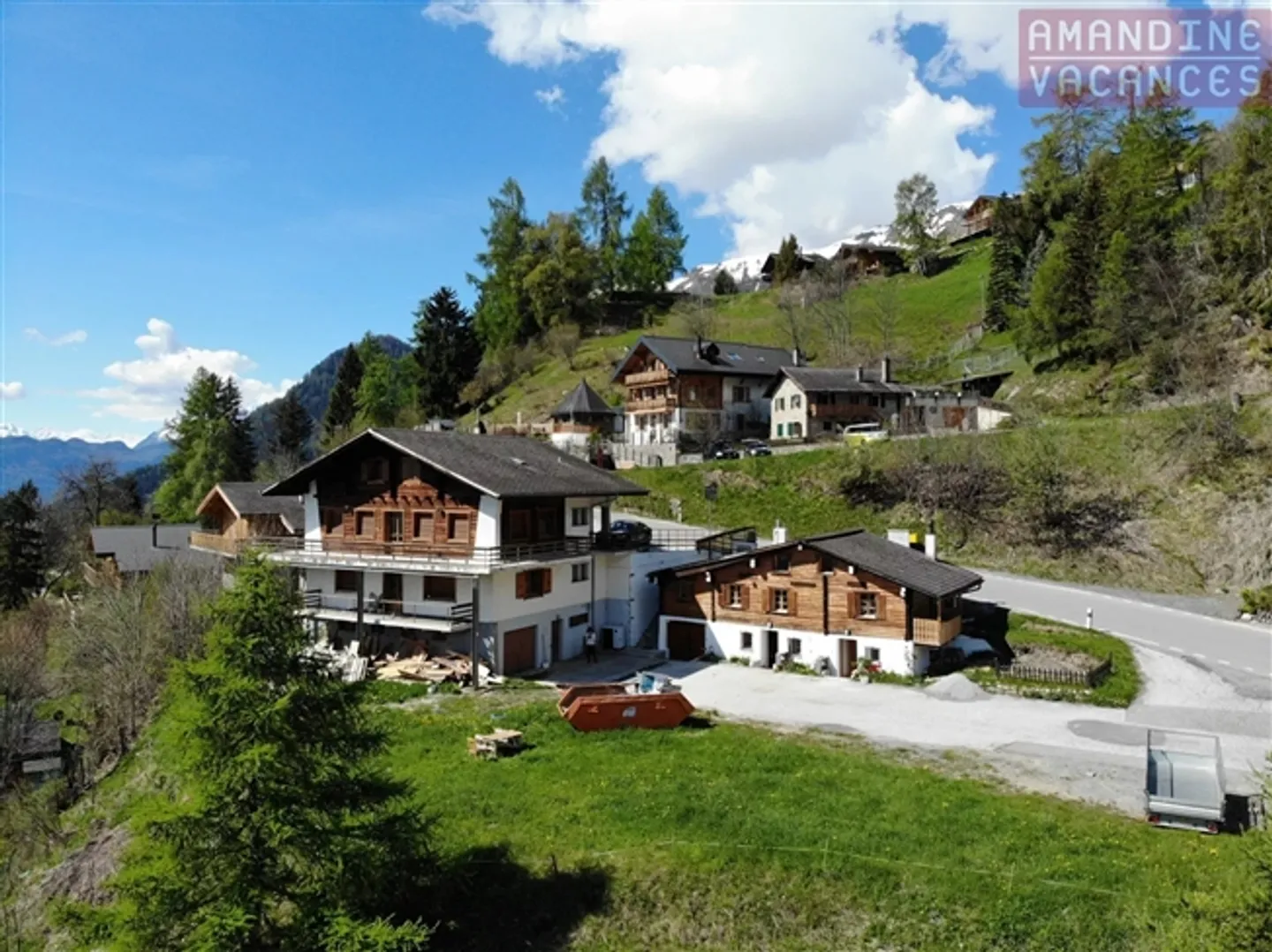 Building for Renovation at the Hauts des Mayens de Chamoson - Photo 4 of 10