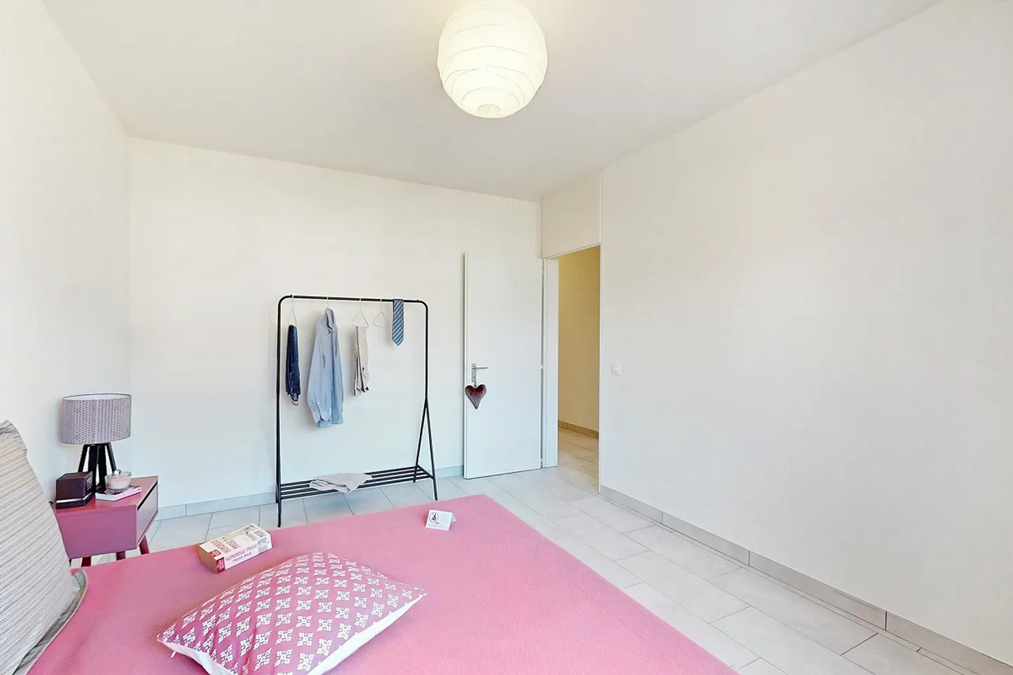 Appartamento moderno di 4,5 stanze a due passi dal lago - Foto 9 di 11