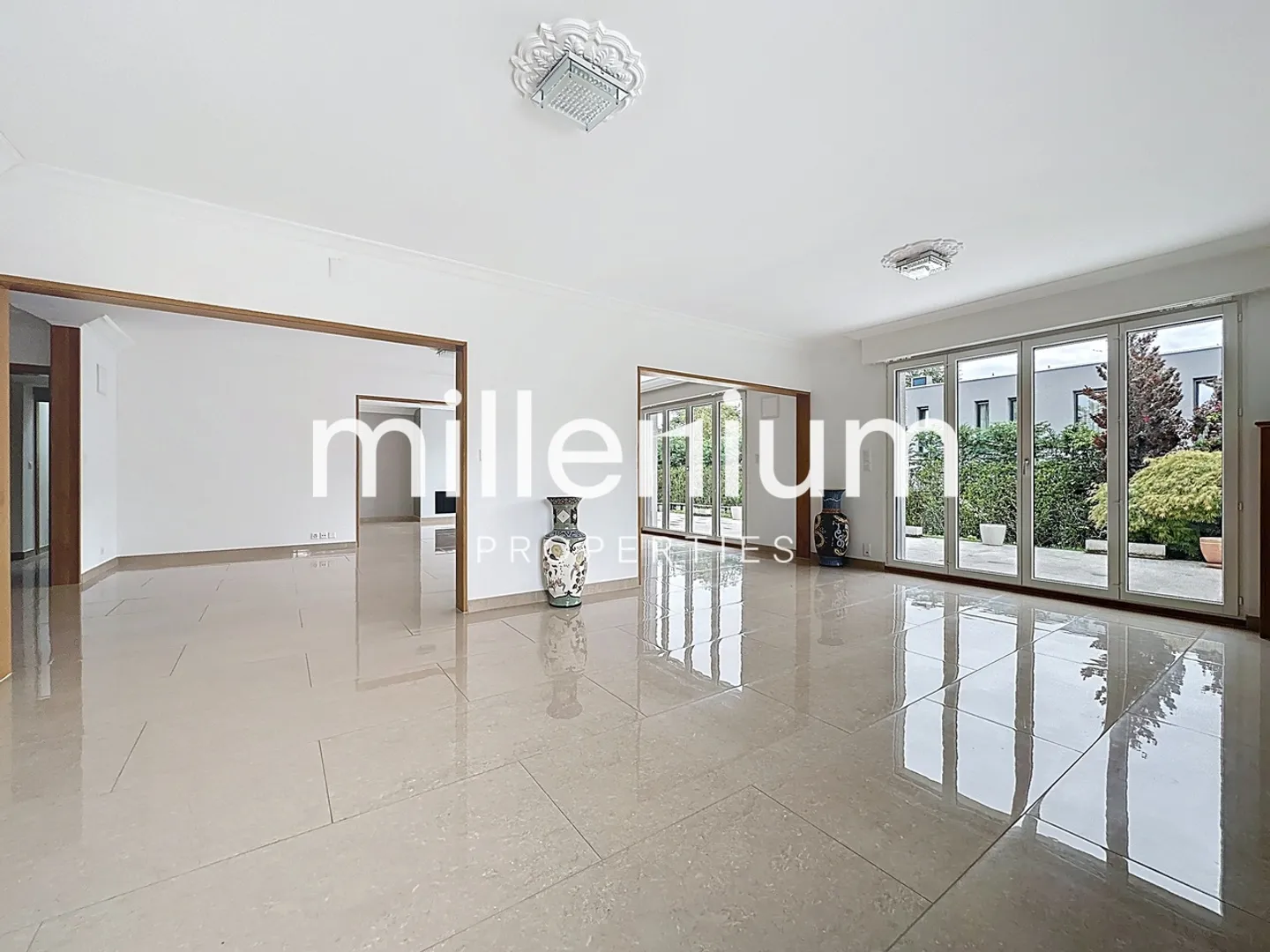 Exceptional property at the gates of International Organizations - Photo 8 of 13