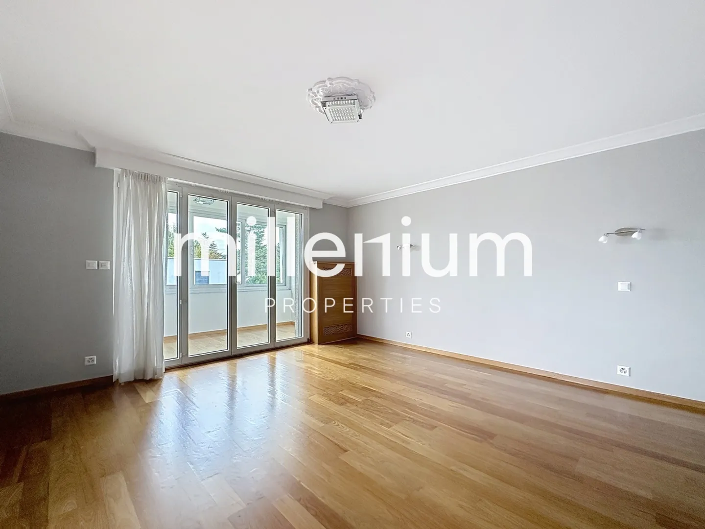 Exceptional property at the gates of International Organizations - Photo 10 of 13