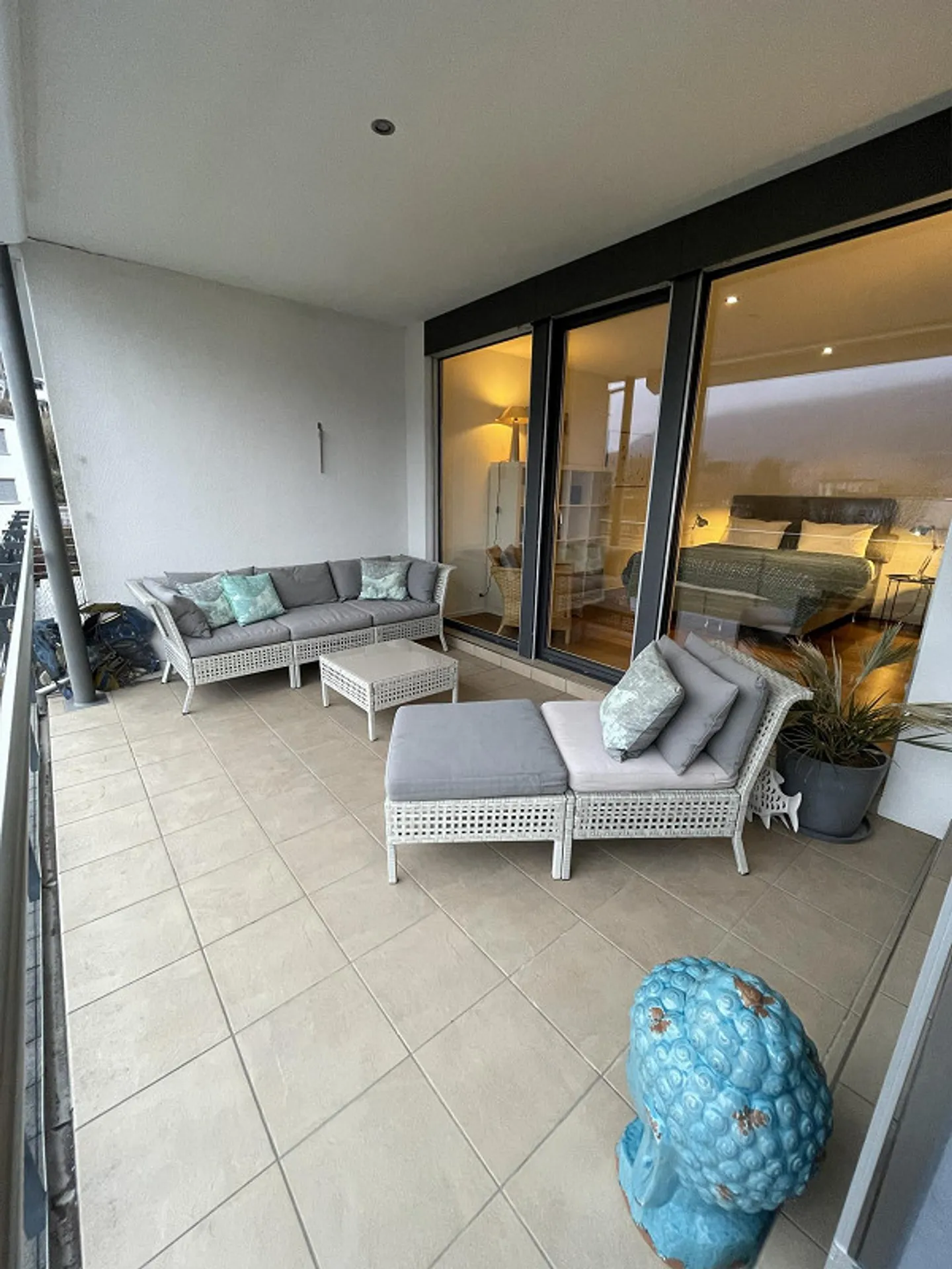 Modern Loft Apartment with Fantastic Lake and Mountain Views in Weesen - Photo 2 of 9
