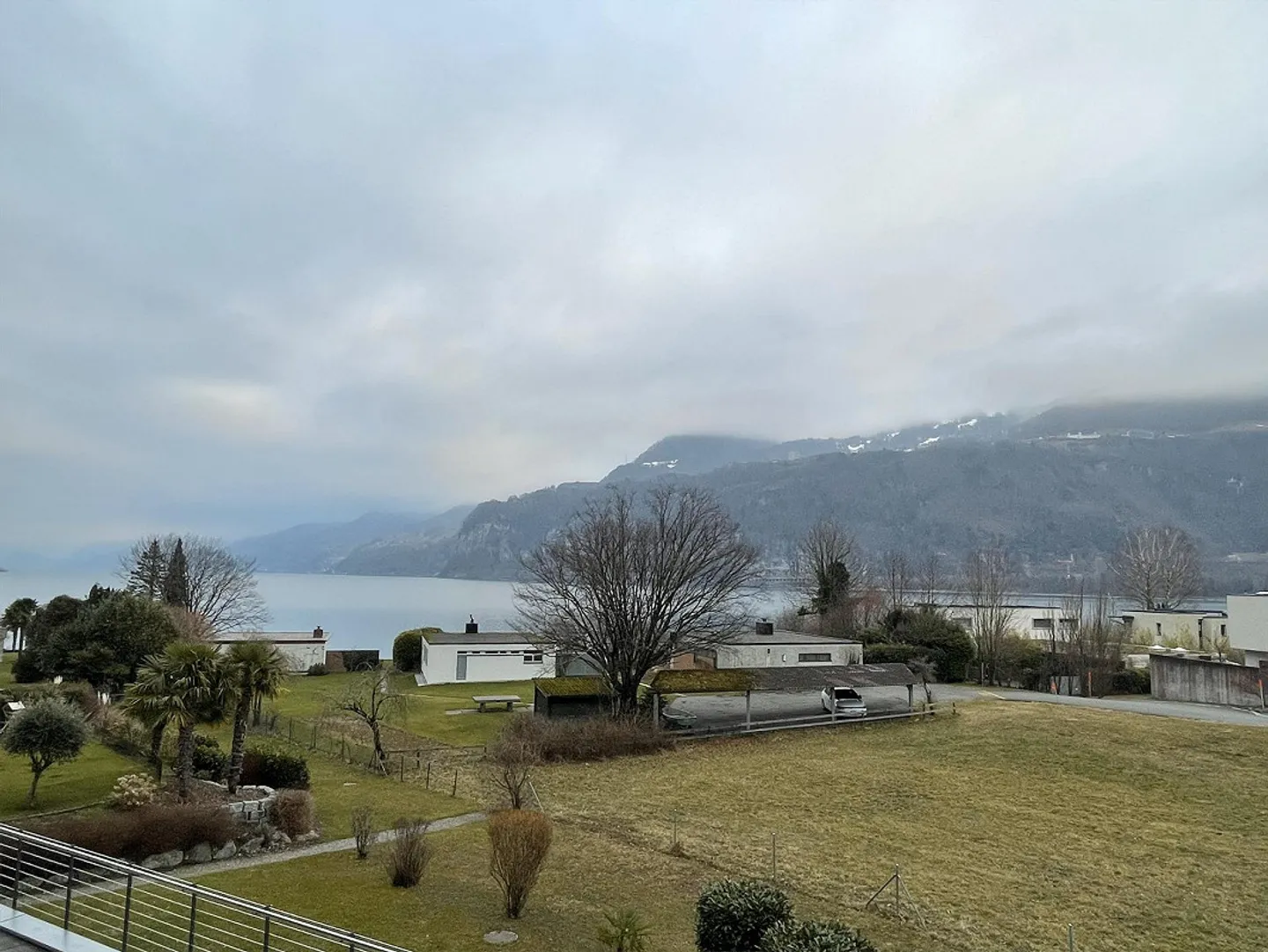 Modern Loft Apartment with Fantastic Lake and Mountain Views in Weesen - Photo 3 of 9