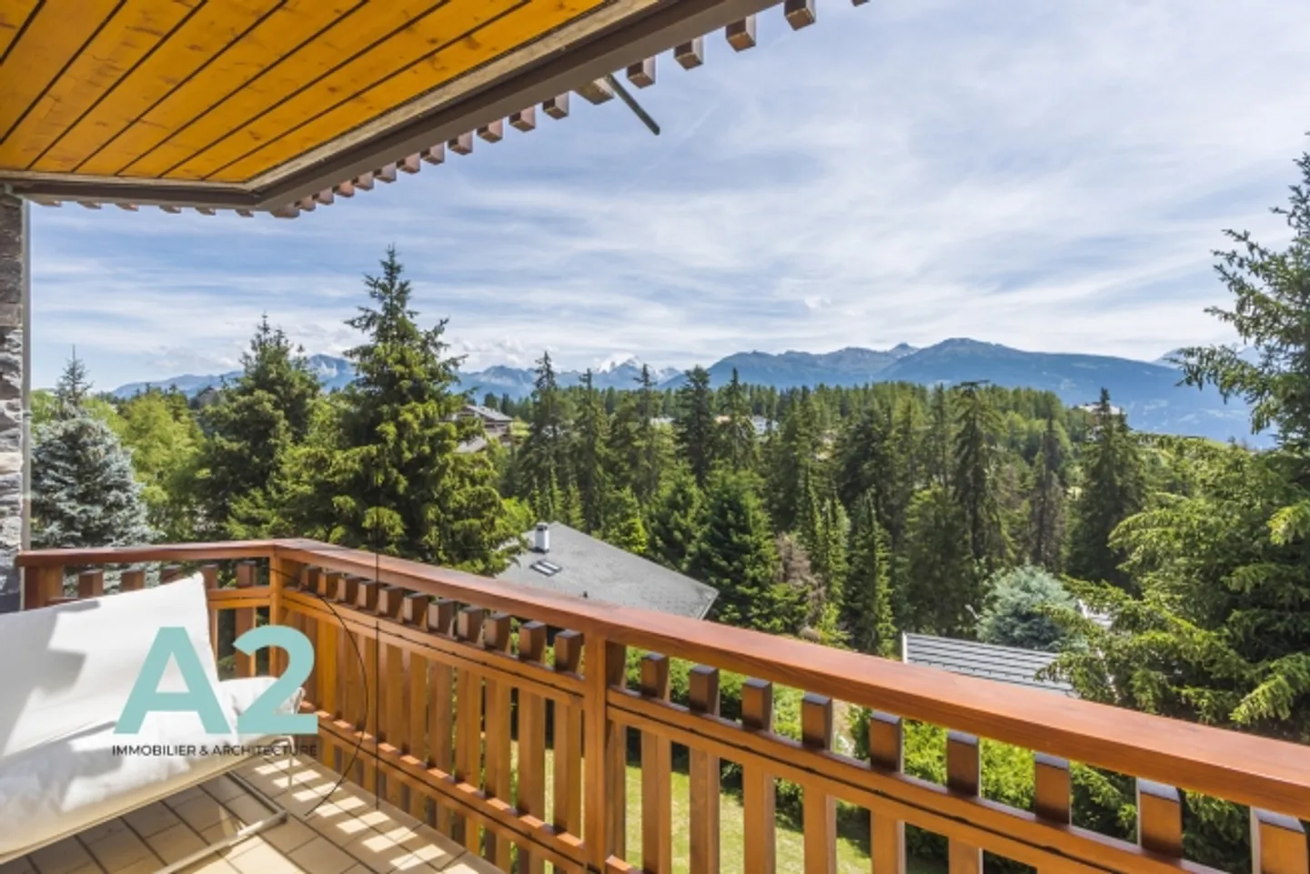 VOLLSTÄNDIG RENOVIERTES WOHNUNG ZUR WOCHE MIETE - Foto 17 von 18