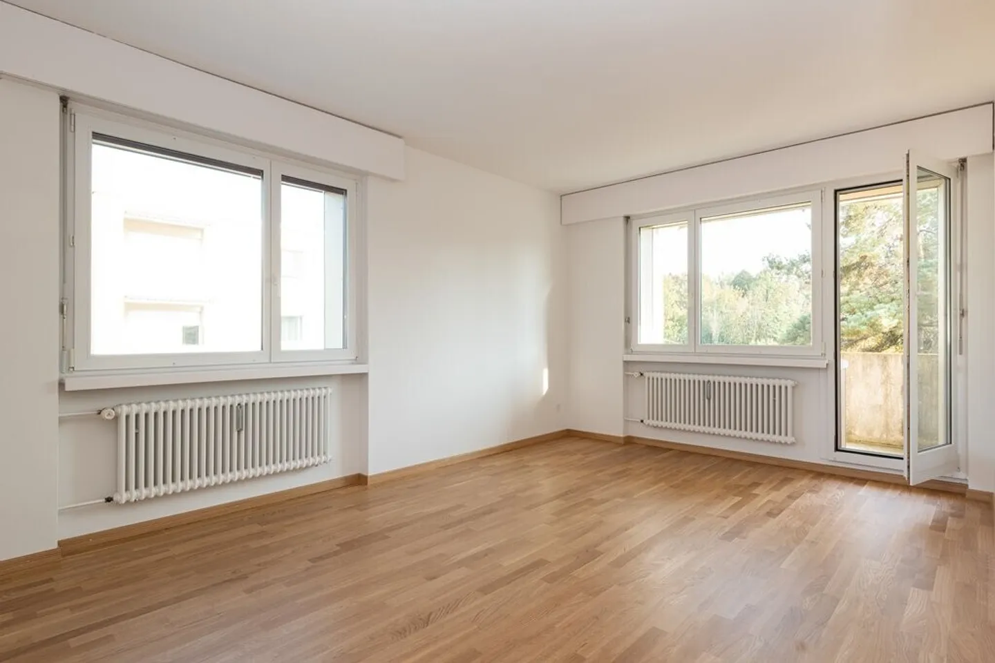 Appartement confortable de 3,5 pièces dans un quartier calme - Photo 2 sur 6