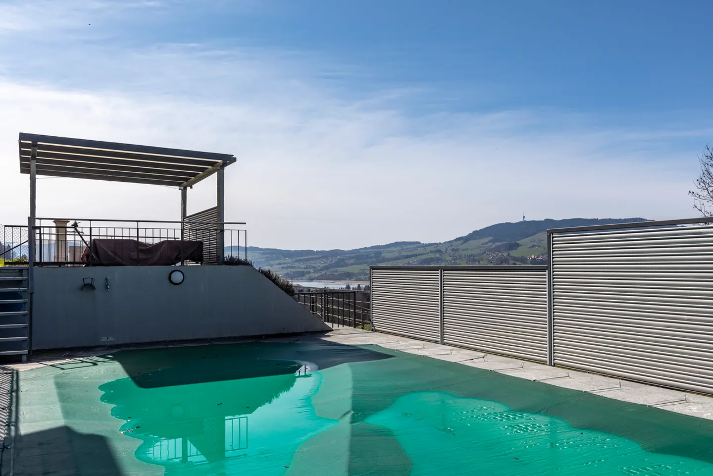 Magnificent 6.5-room villa with pool and 2.5-room apartment - Photo 12 of 12