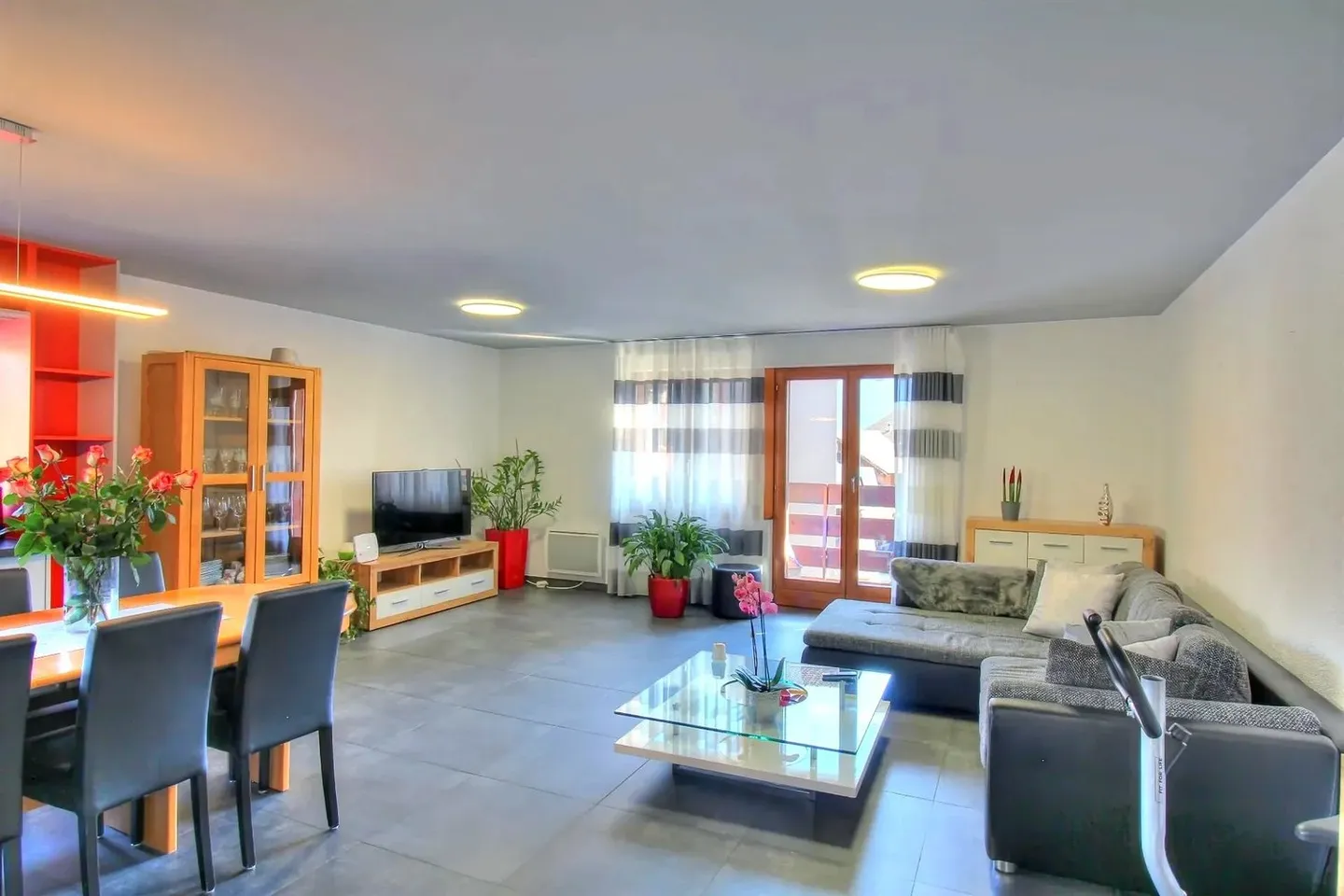 Charming Apartment in the Heart of the Village - Photo 2 of 7