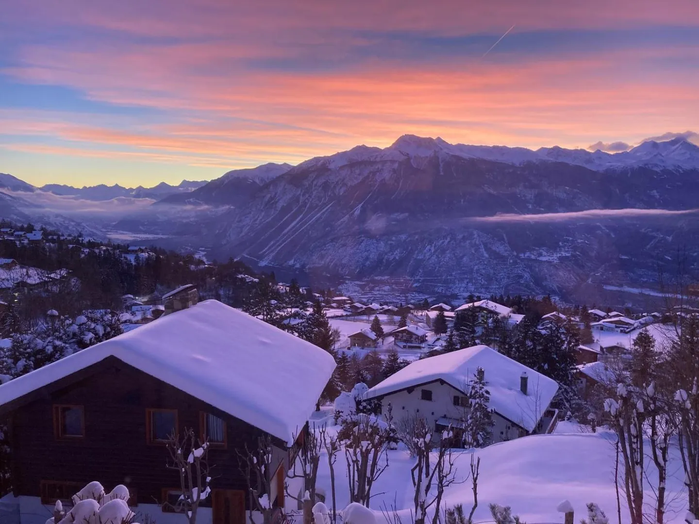 Chalet - Photo 17 of 17