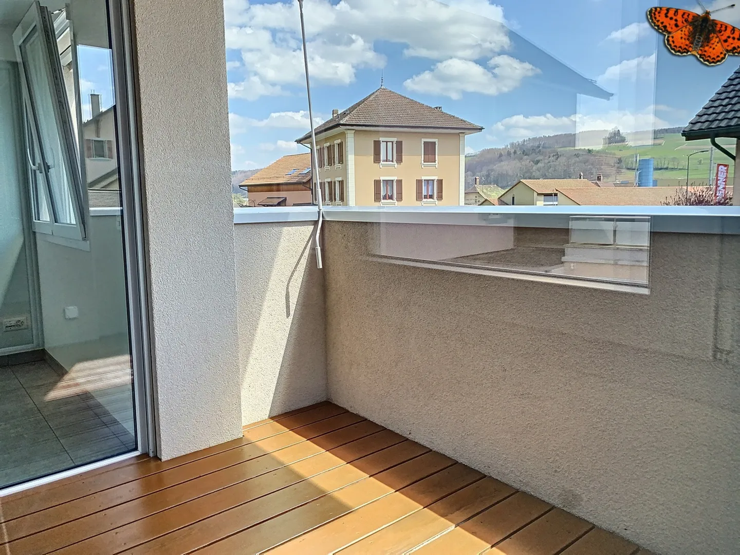 Appartement 2½ pièces avec balcon - Photo 1 sur 11