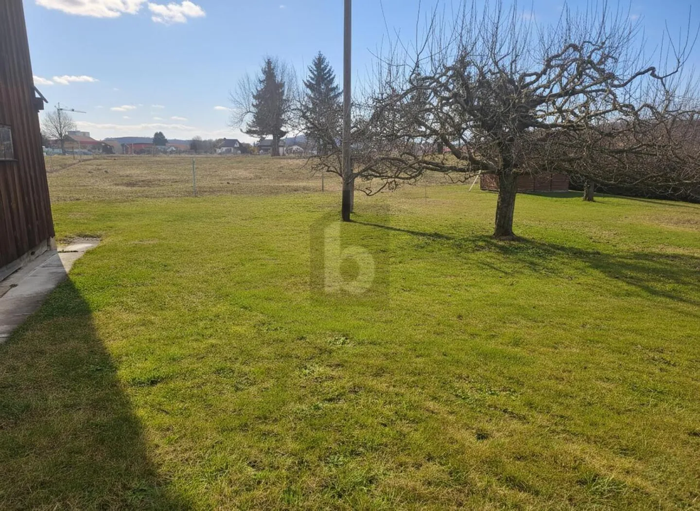 Tranquillo e vicino ai servizi - Foto 5 di 6