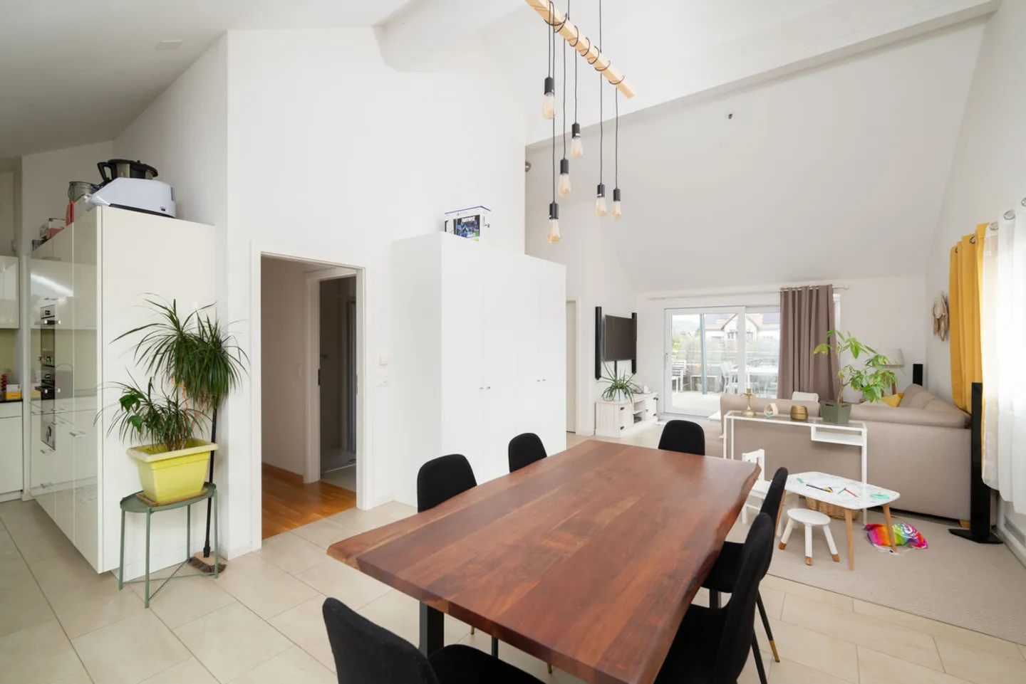 Apartment from recent construction - Villars-Ste-Croix - Photo 3 of 14