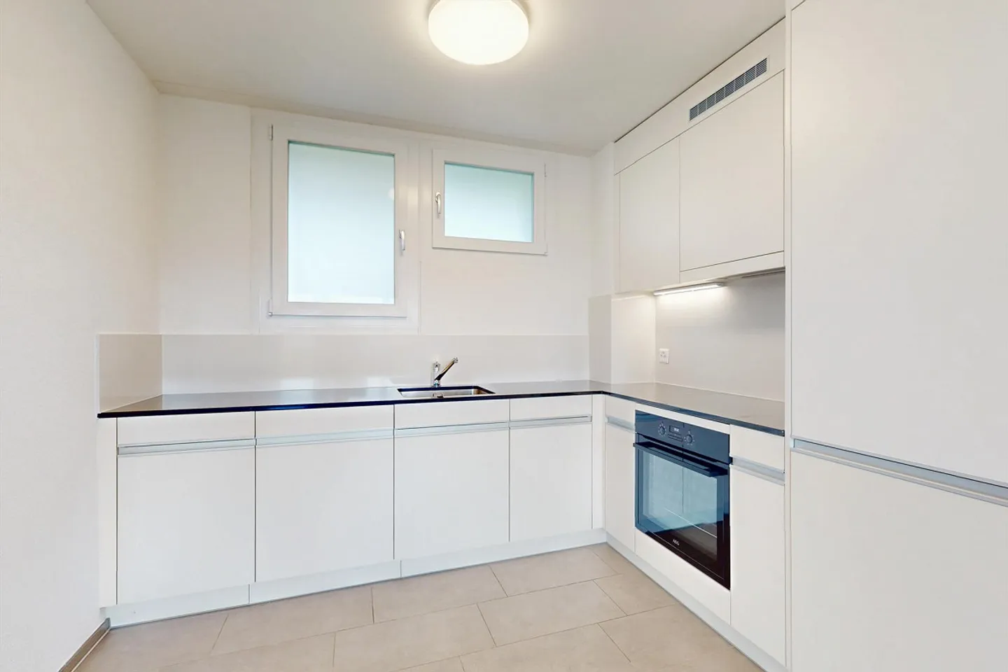 Offerta esclusiva di ingresso + Affitto senza deposito - Foto 2 di 8