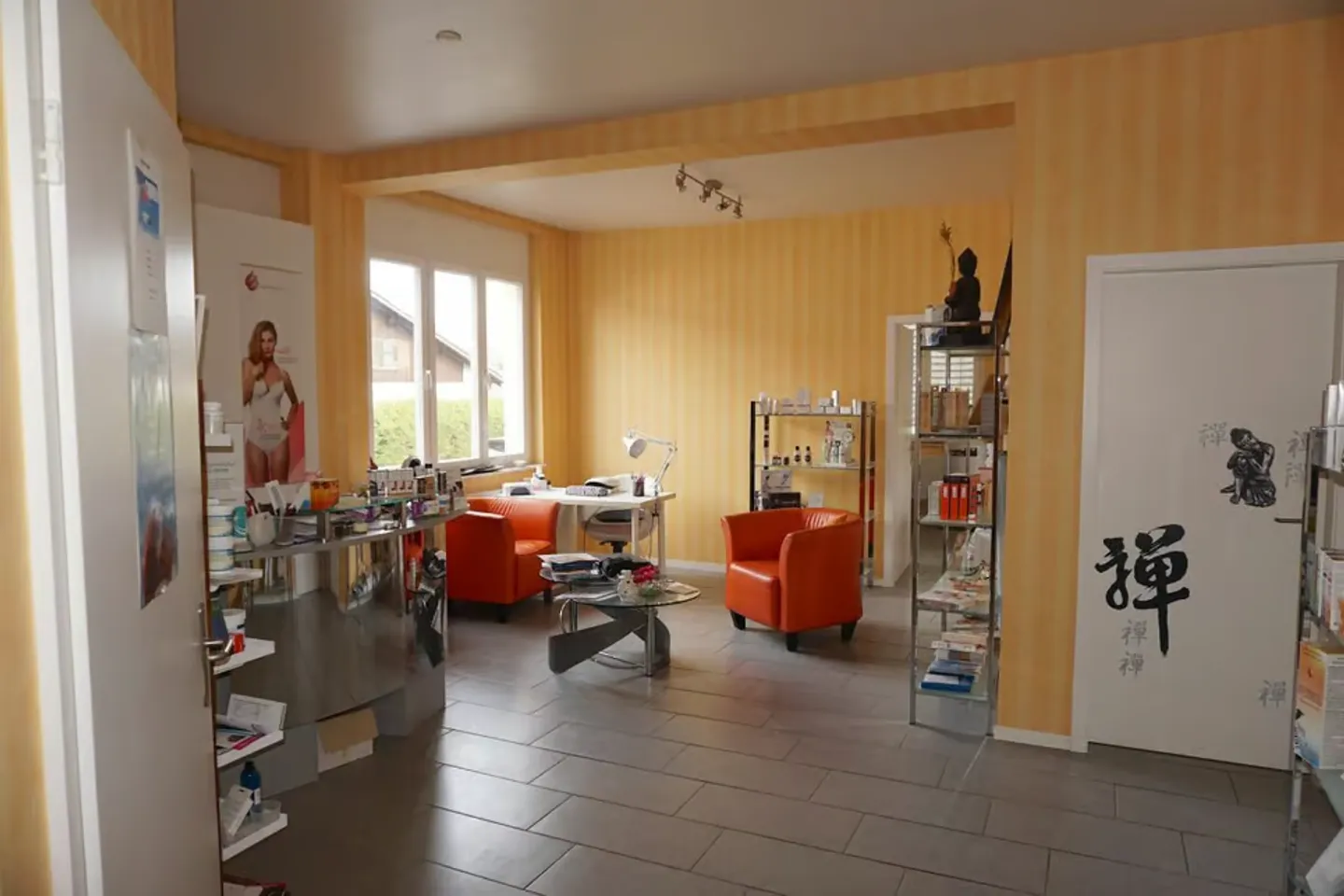 ARI-212 - Mischgebäude mit 250 m2 auf einem Grundstück von 723 m2 in Bassecourt - Foto 11 von 13