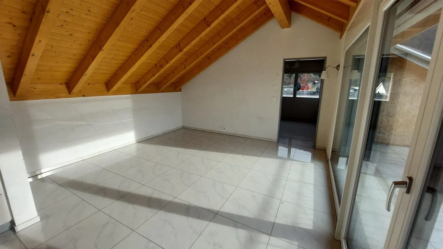 Modern 3.5-room penthouse apartment with large terrace - Photo 16 of 22