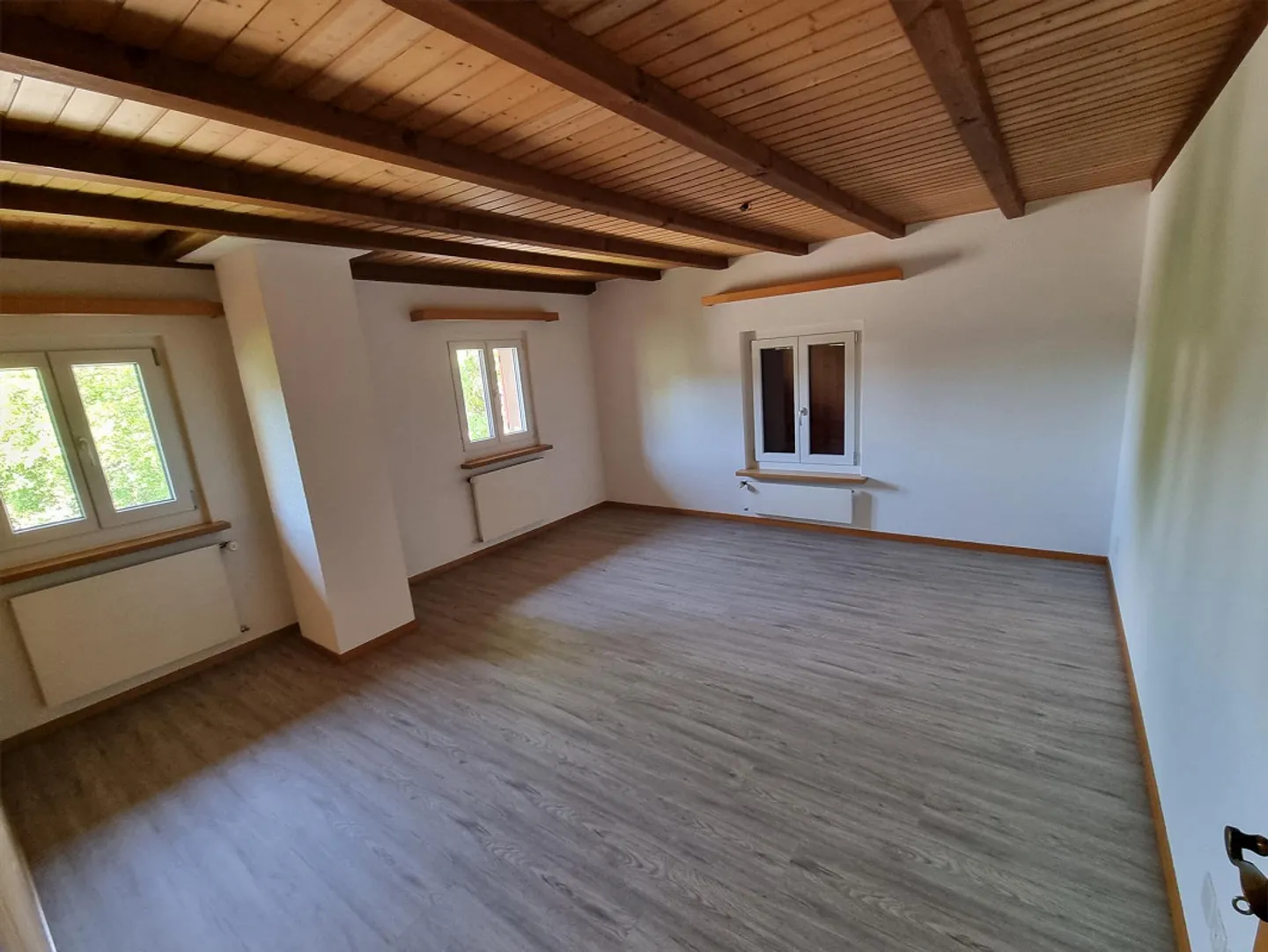 Appartamento duplex di 4,5 stanze con giardino privato - Foto 6 di 8