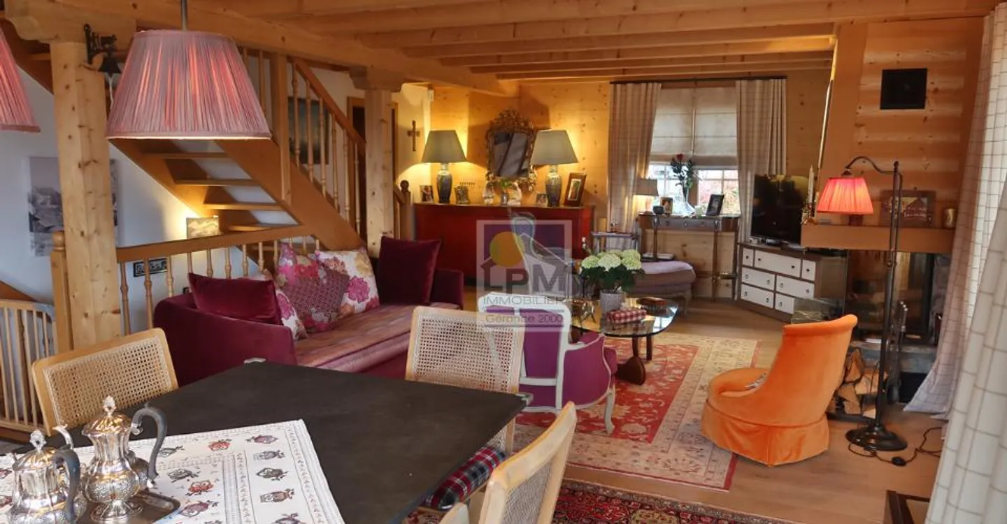 Family chalet with exceptional location near the cable cars - Photo 10 of 13