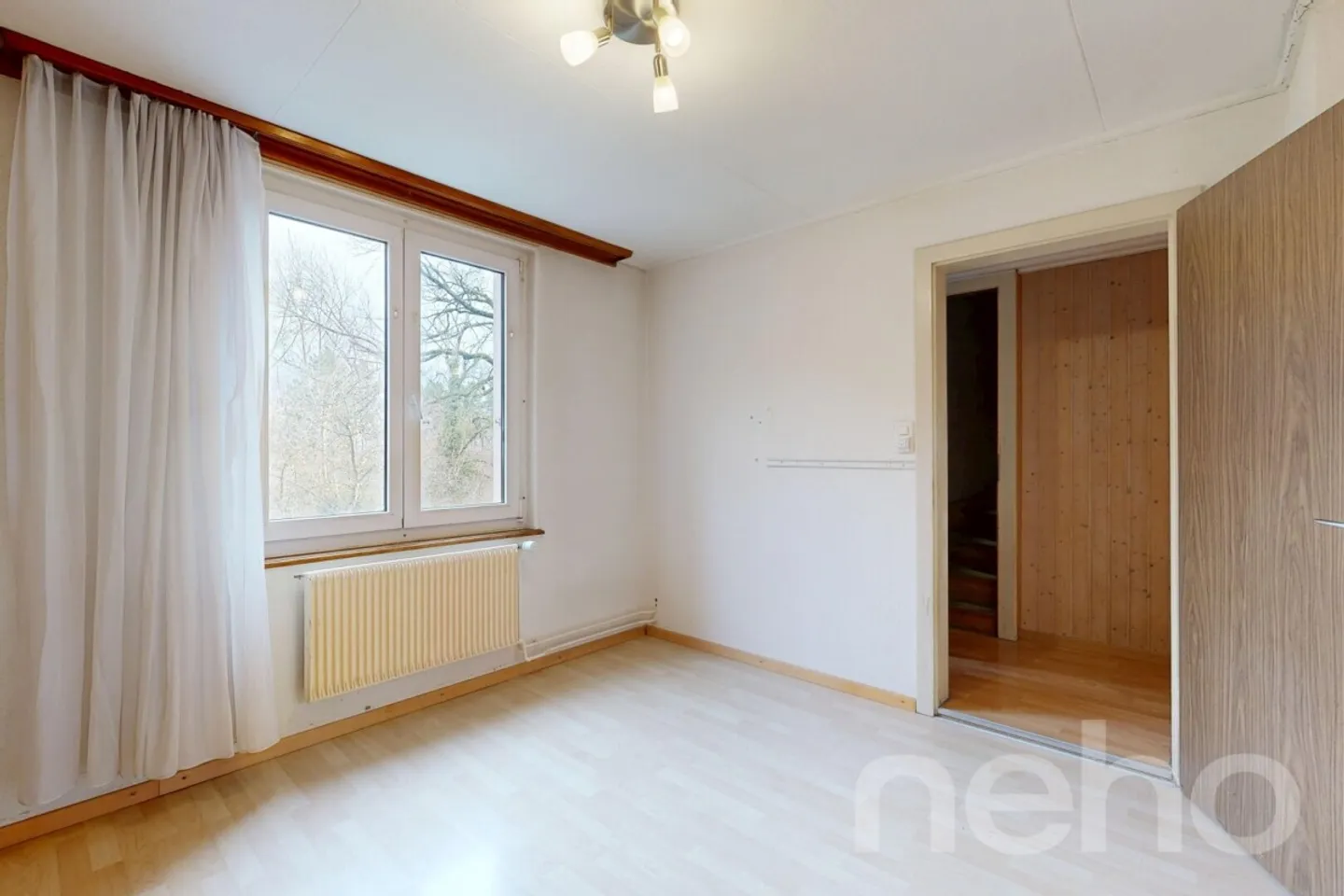 Charmantes Familienhaus mit Garten - Foto 4 von 12