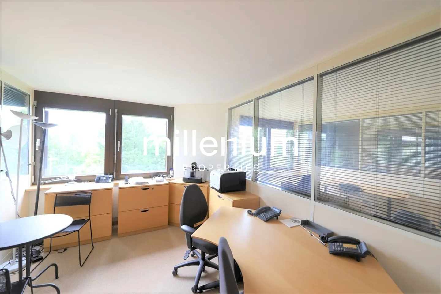 Modernes Büro am See - Foto 6 von 7