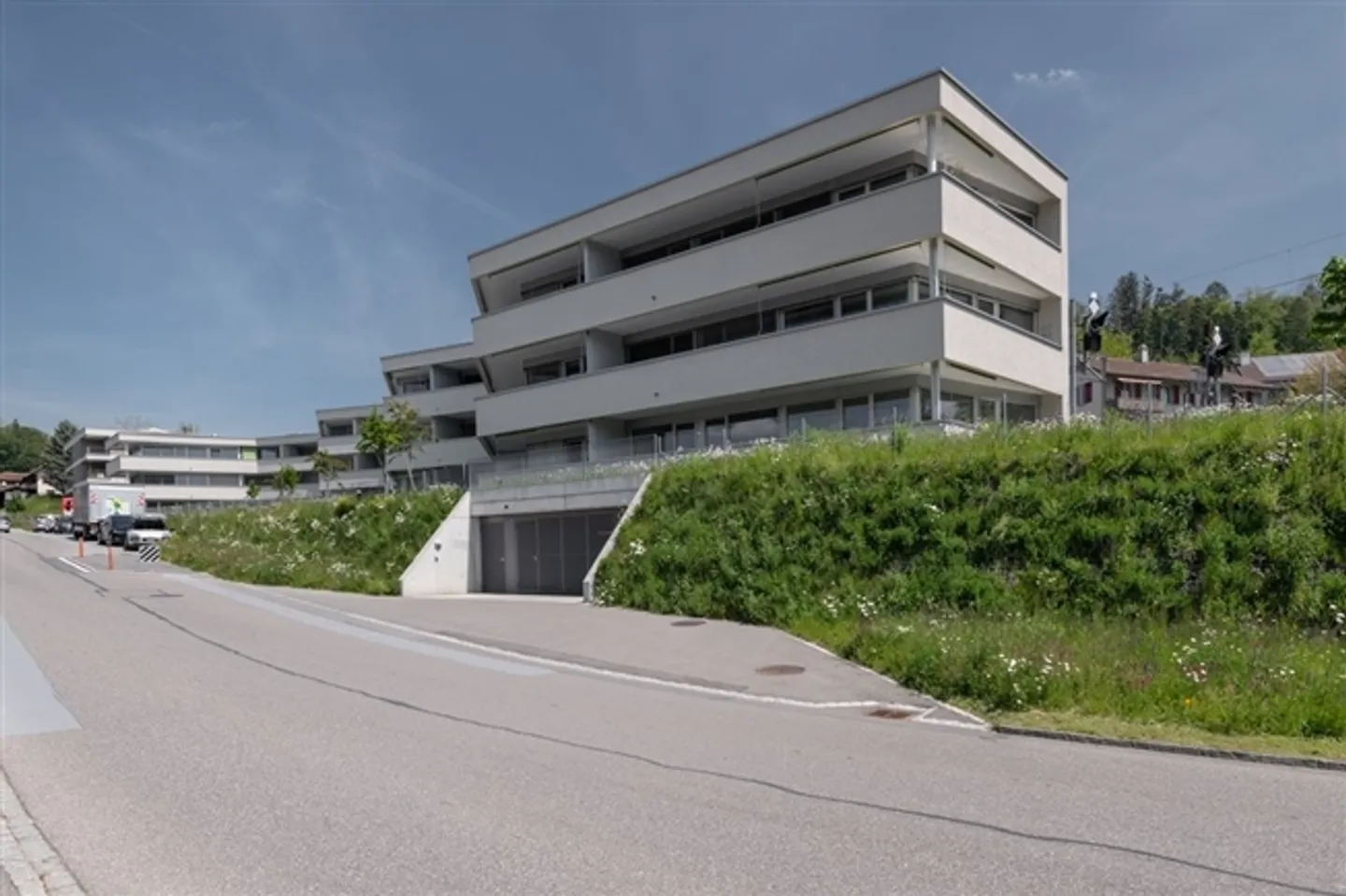 Place de stationnement recherchée à la gare de Thörishaus Dorf - Photo 1 sur 1