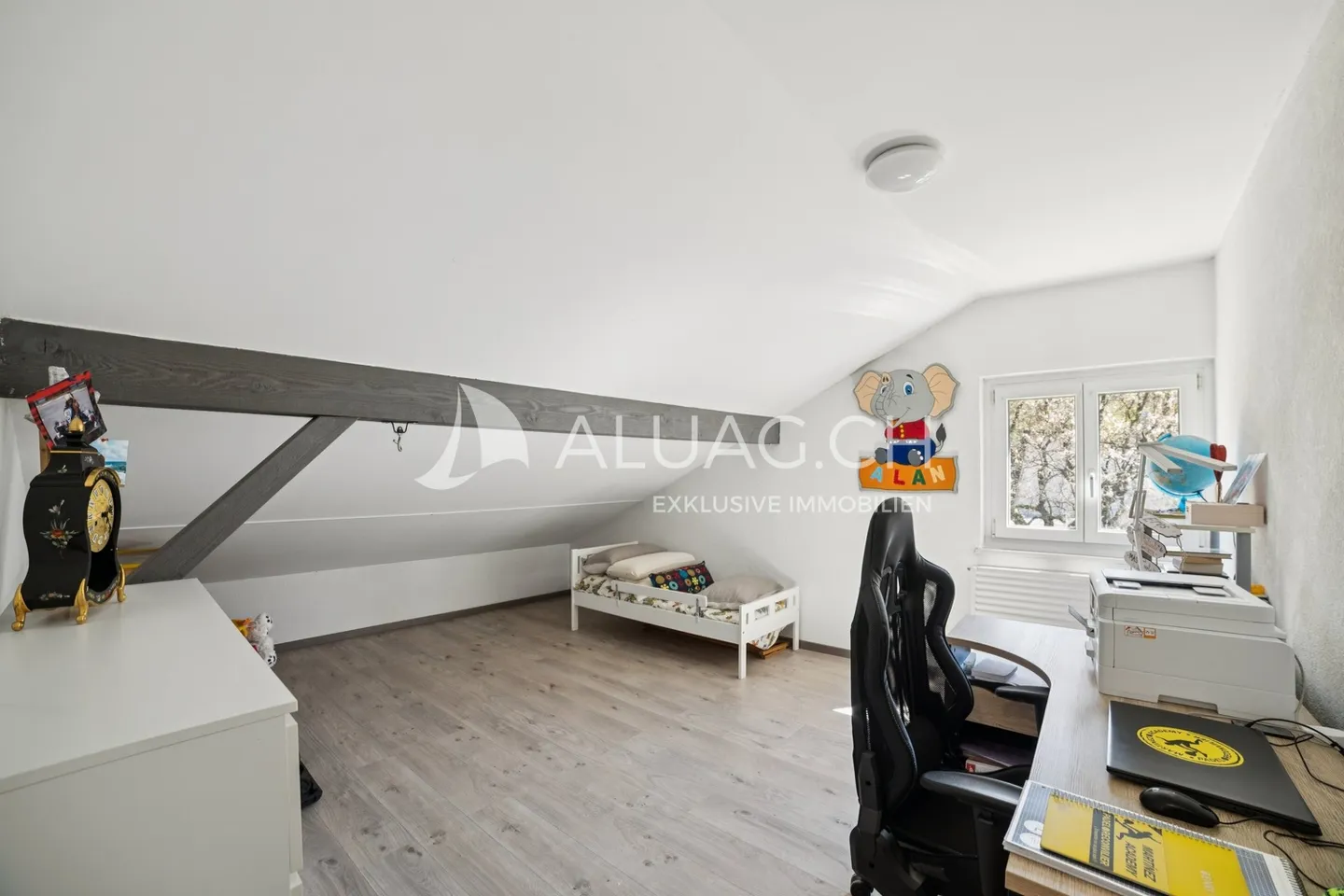 Maison familiale rénovée avec jardin - Photo 10 sur 14