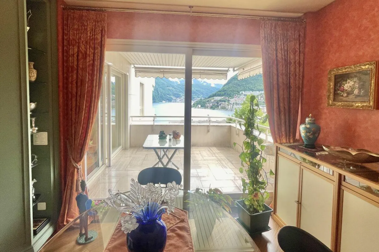 «Lugano Zentrum 4.5-Zimmer-Wohnung mit Terrasse und Seeblick, als Zweitwohnsitz verkauft» - Foto 7 von 13