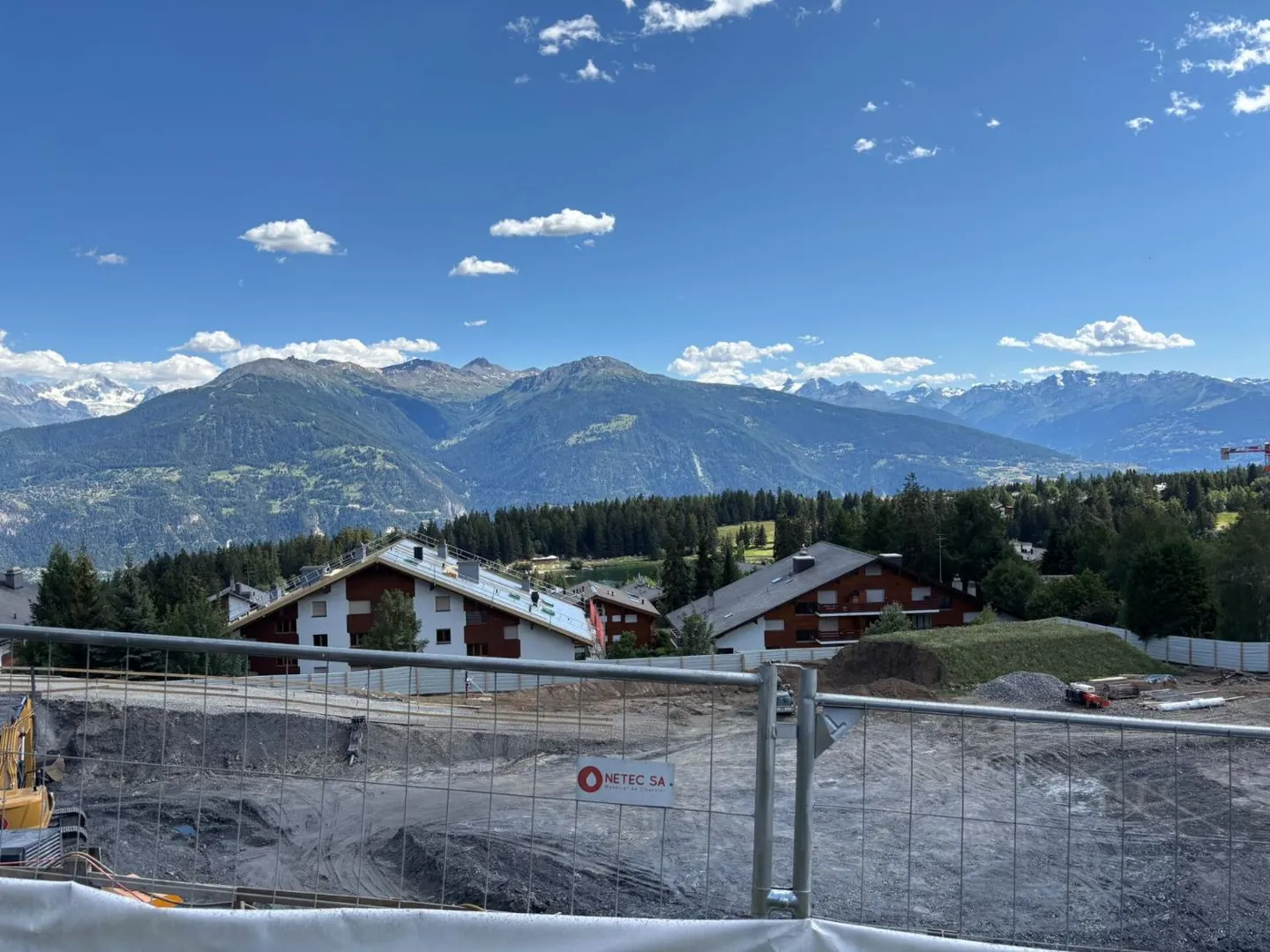 Chalet with Stunning Alpine Views - Photo 1 of 7