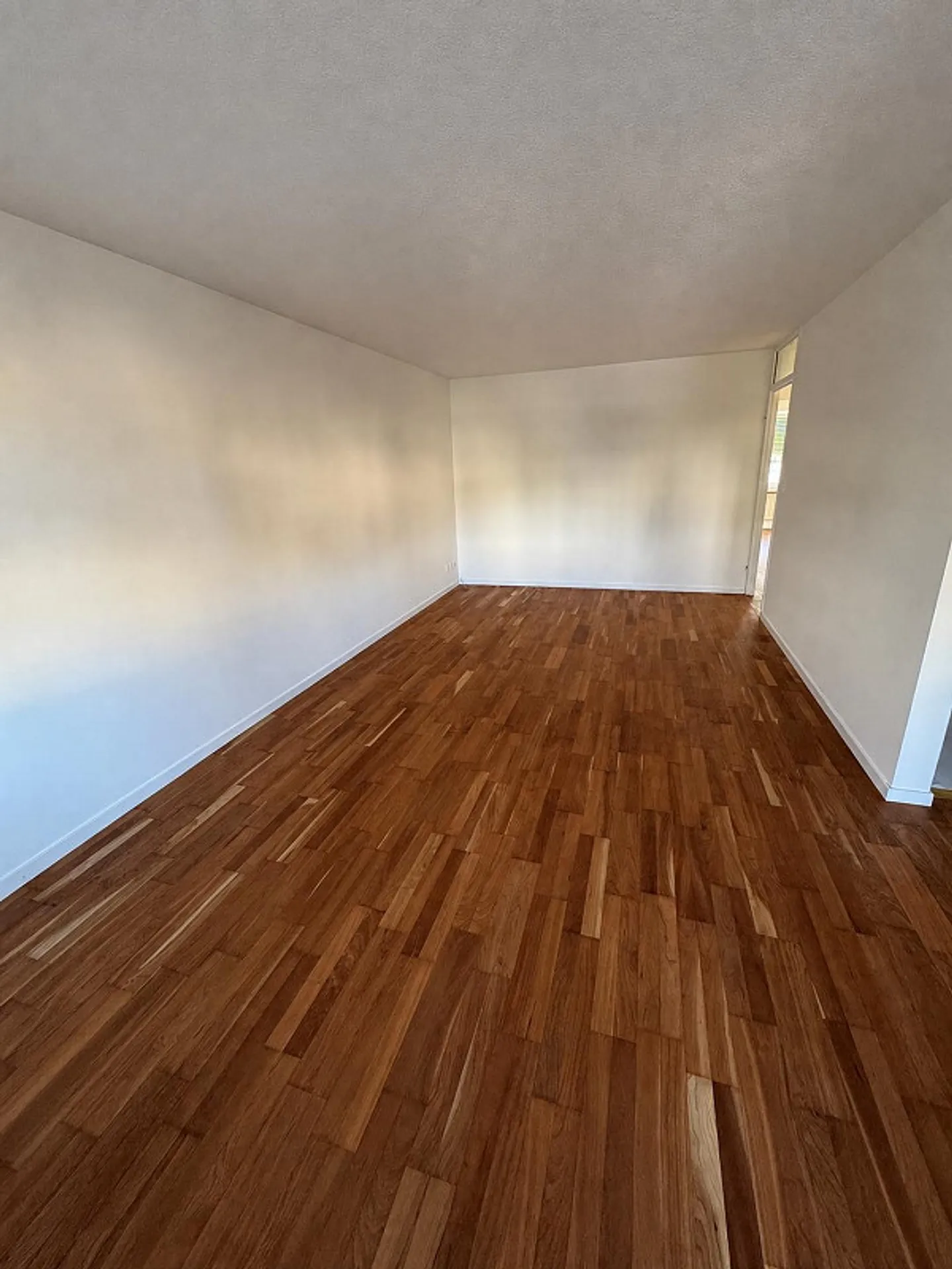 Appartement de 3.5 pièces - fraîchement rénové - Photo 1 sur 8