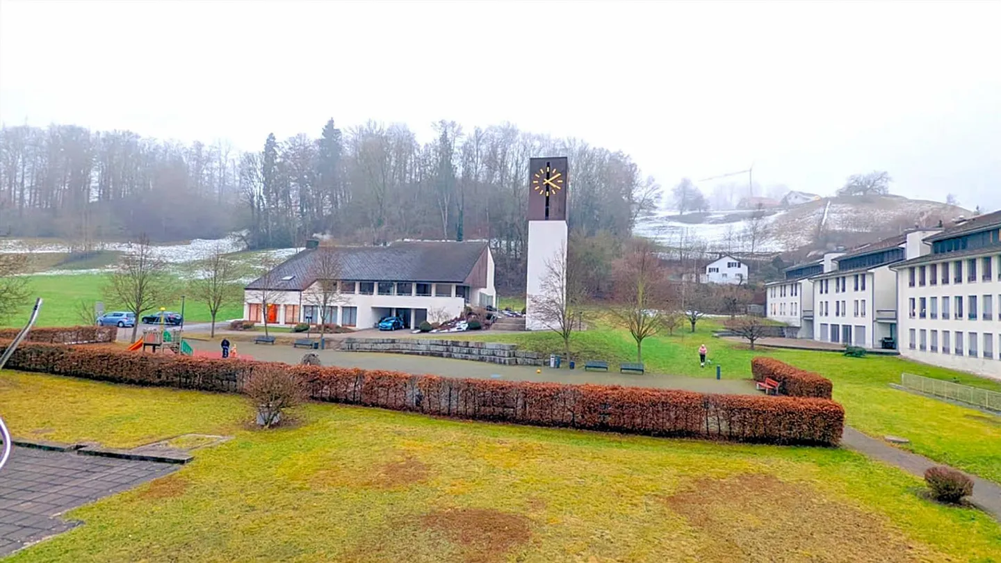 Charming large apartment with a view and centrally located - Photo 16 of 20