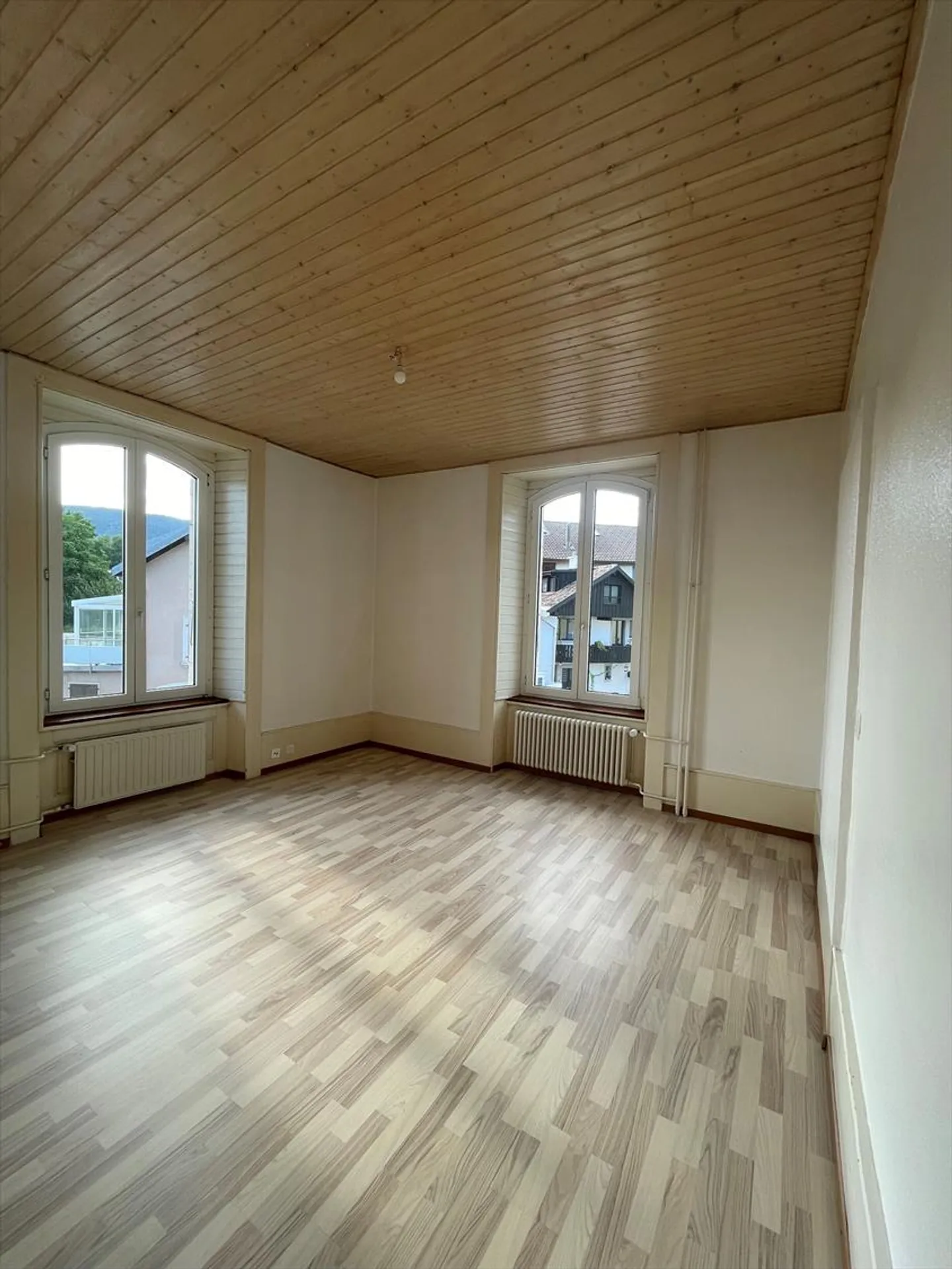 Appartamento con 4,5 stanze al 1° piano - Foto 2 di 7