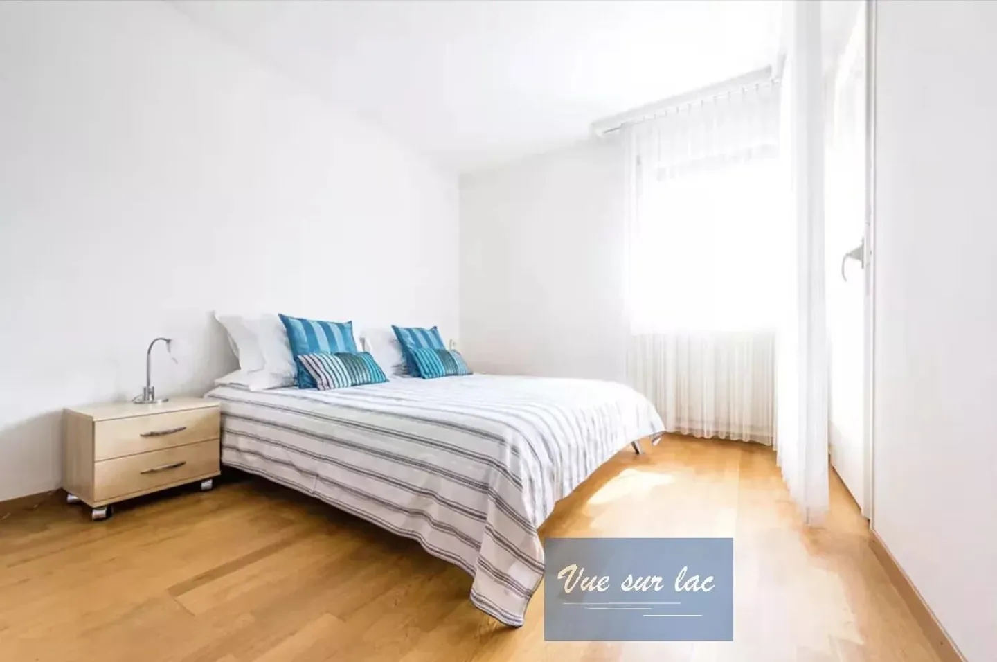 Superbo appartamento arredato in riva al lago, nel centro di Montreux - Foto 4 di 13