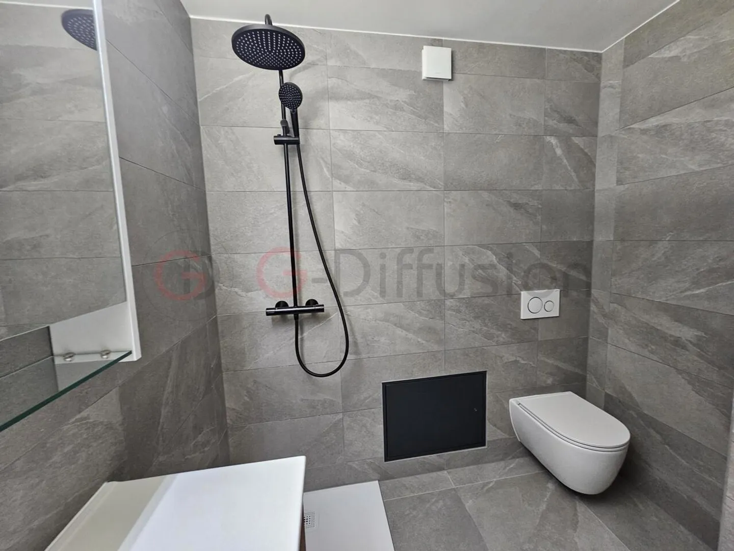 Magnifique appartement de 2.5 pièces rénové  - Photo 5 sur 7