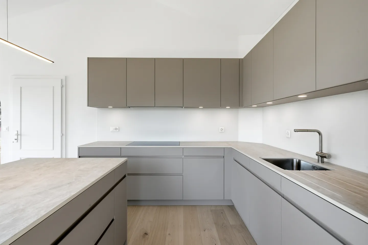 Appartement Luxueux à St-Sulpice - Photo 6 sur 13
