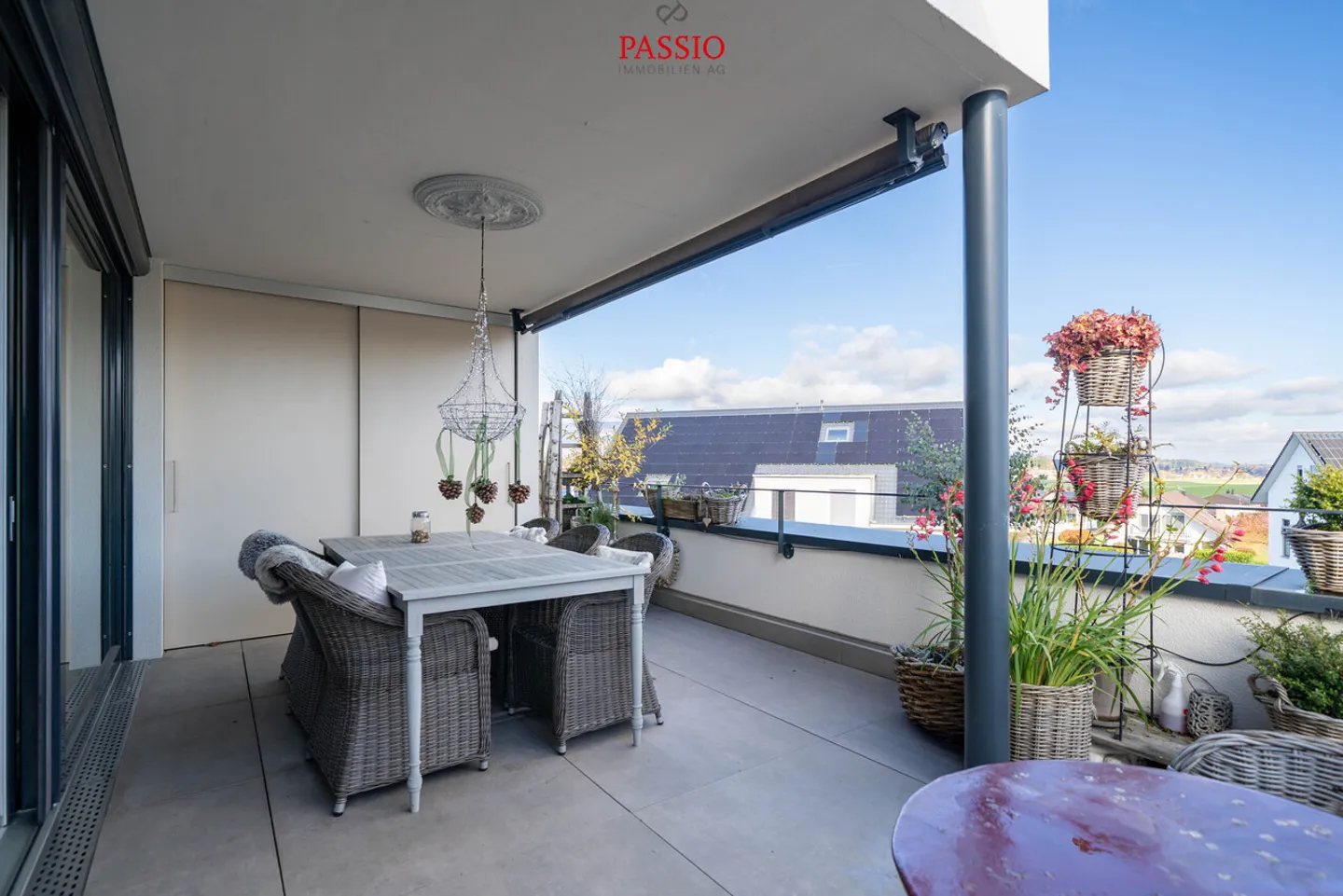 High-quality 4.5-room duplex apartment with panoramic views and 2 balconies - Photo 11 of 29