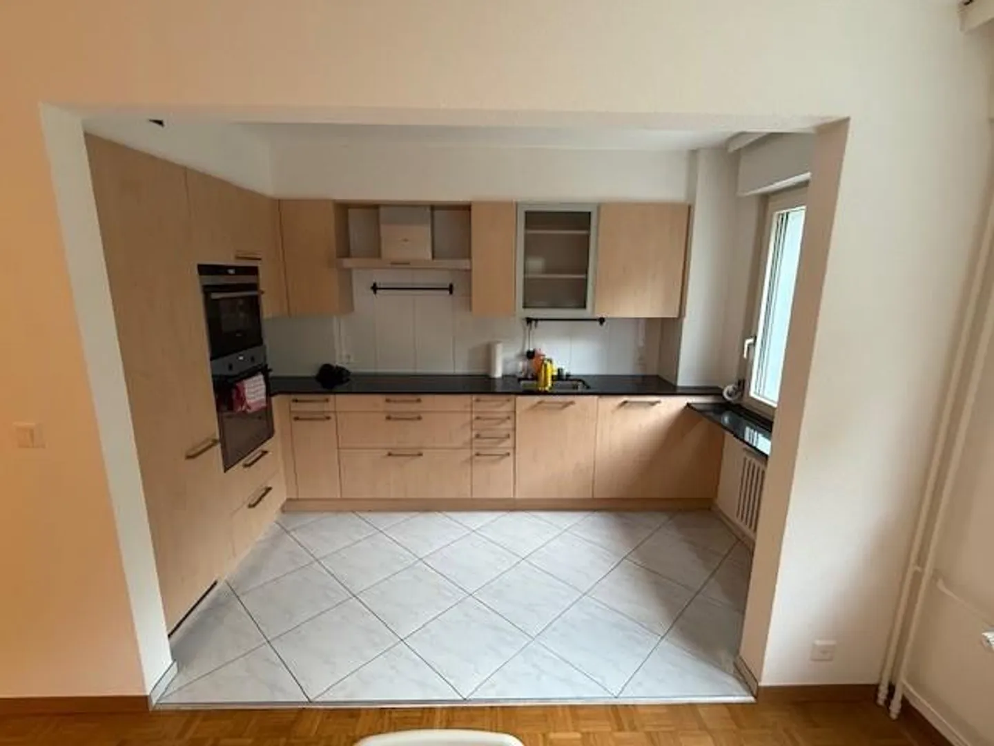 1 Zimmer 18m2 verfügbar - Foto 3 di 3