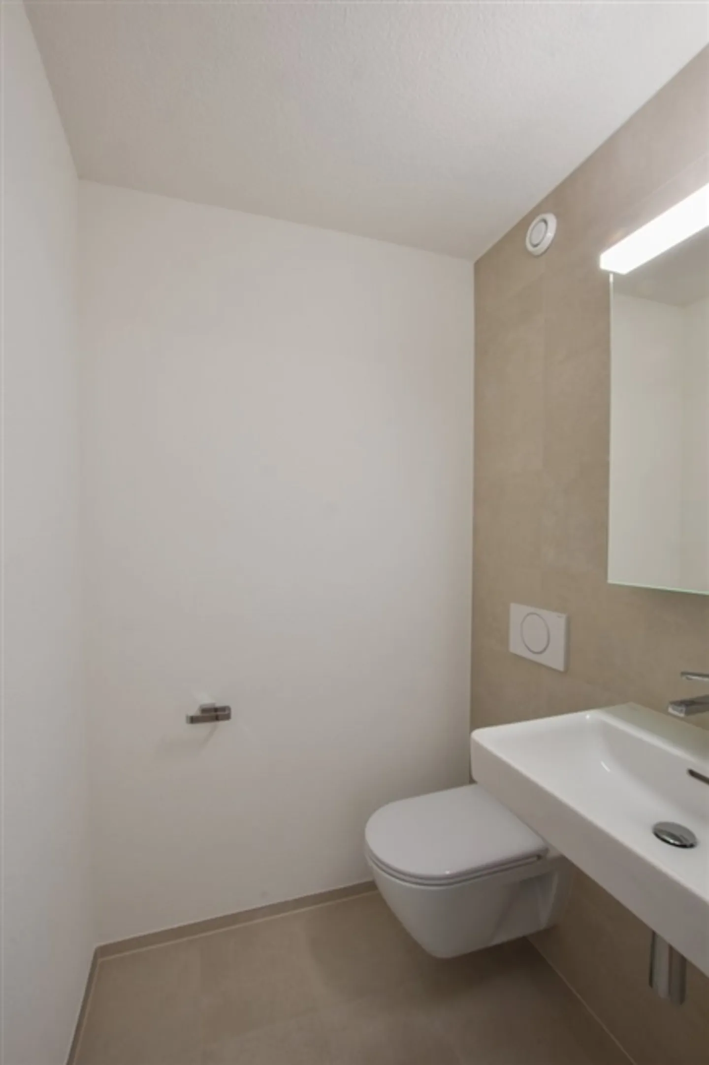 Appartamento in affitto - Foto 6 di 9