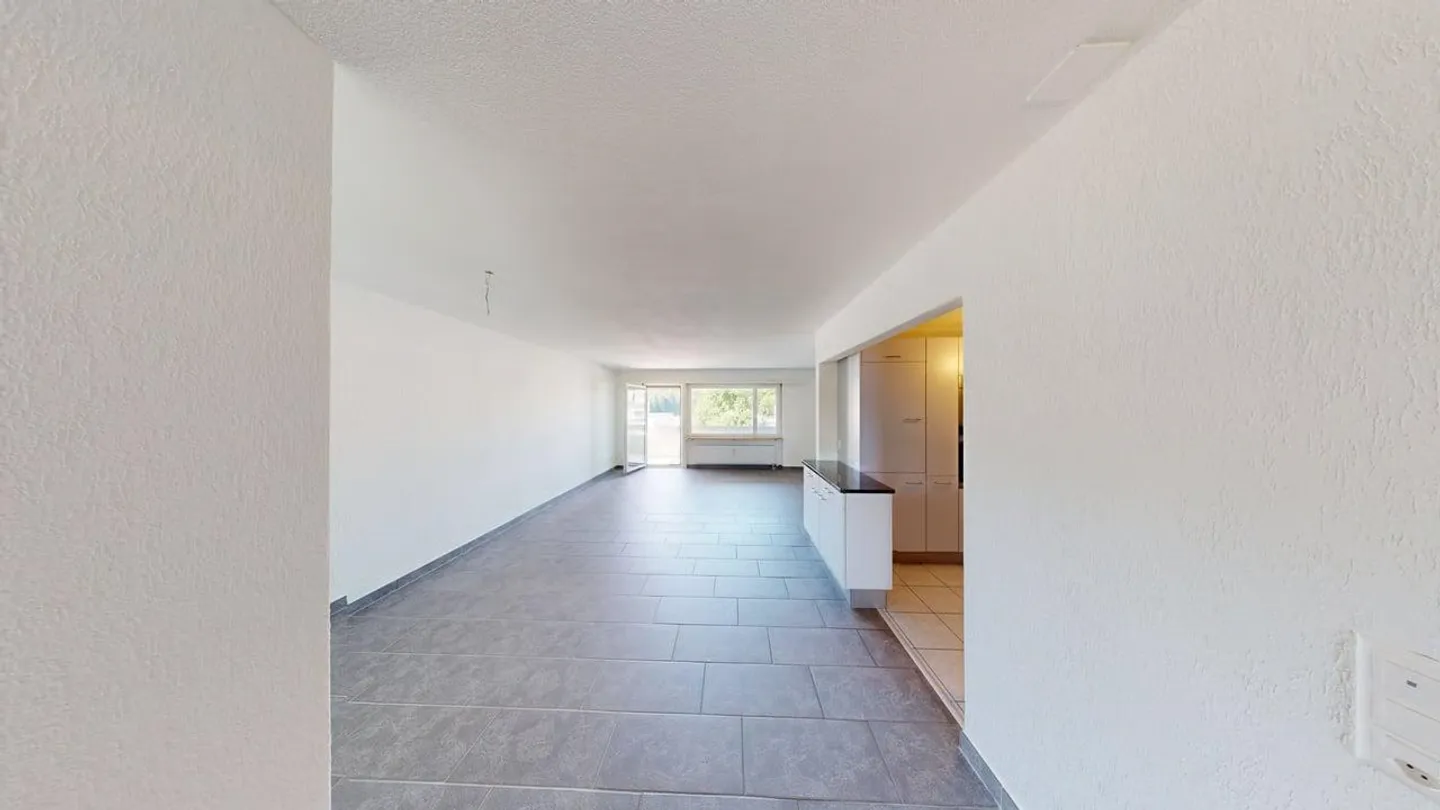 Appartement pratique et bien entretenu de 3,5 pièces avec place de parking - Photo 7 sur 13
