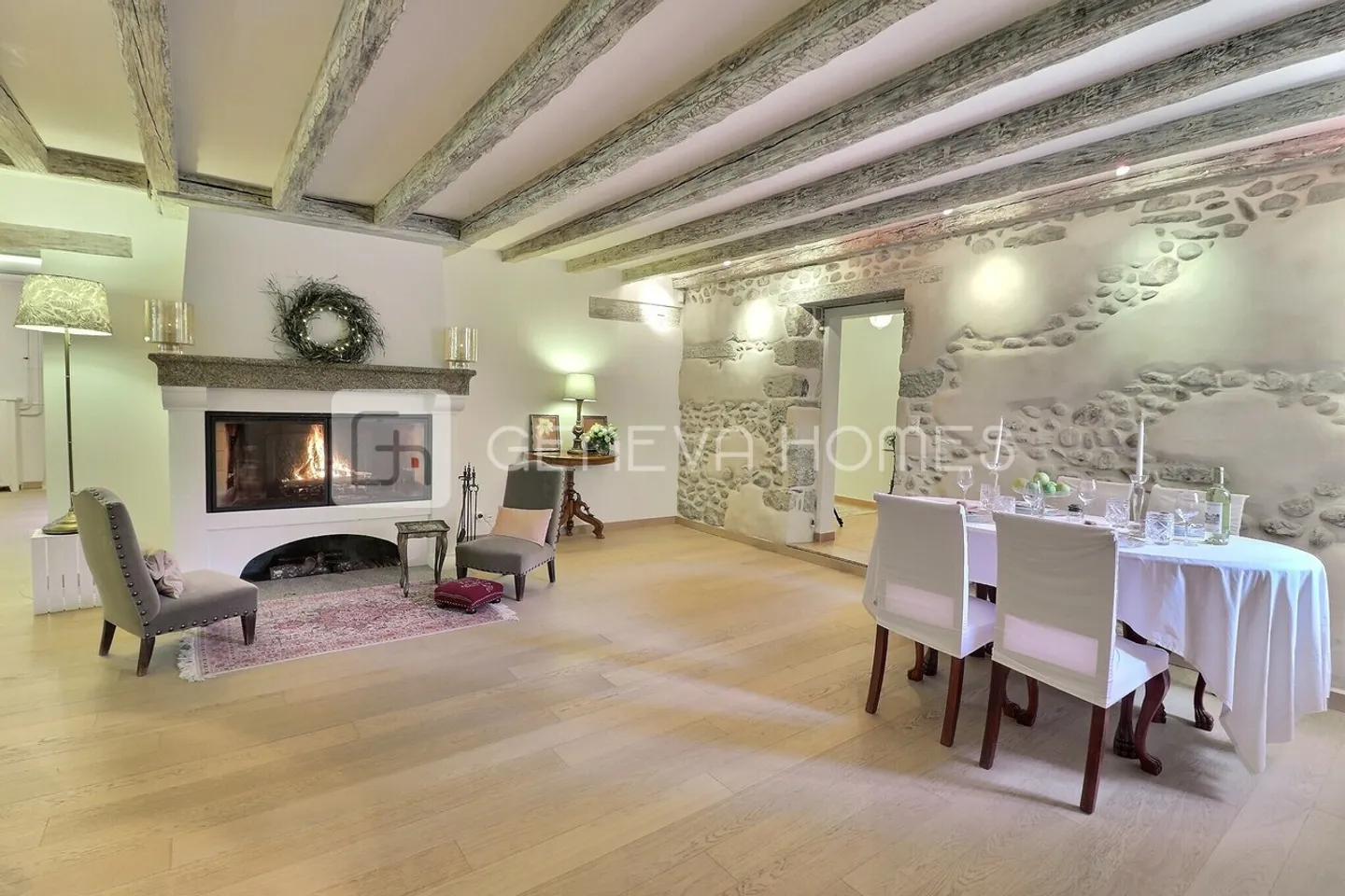 Charming Château Apartment - Photo 3 of 6