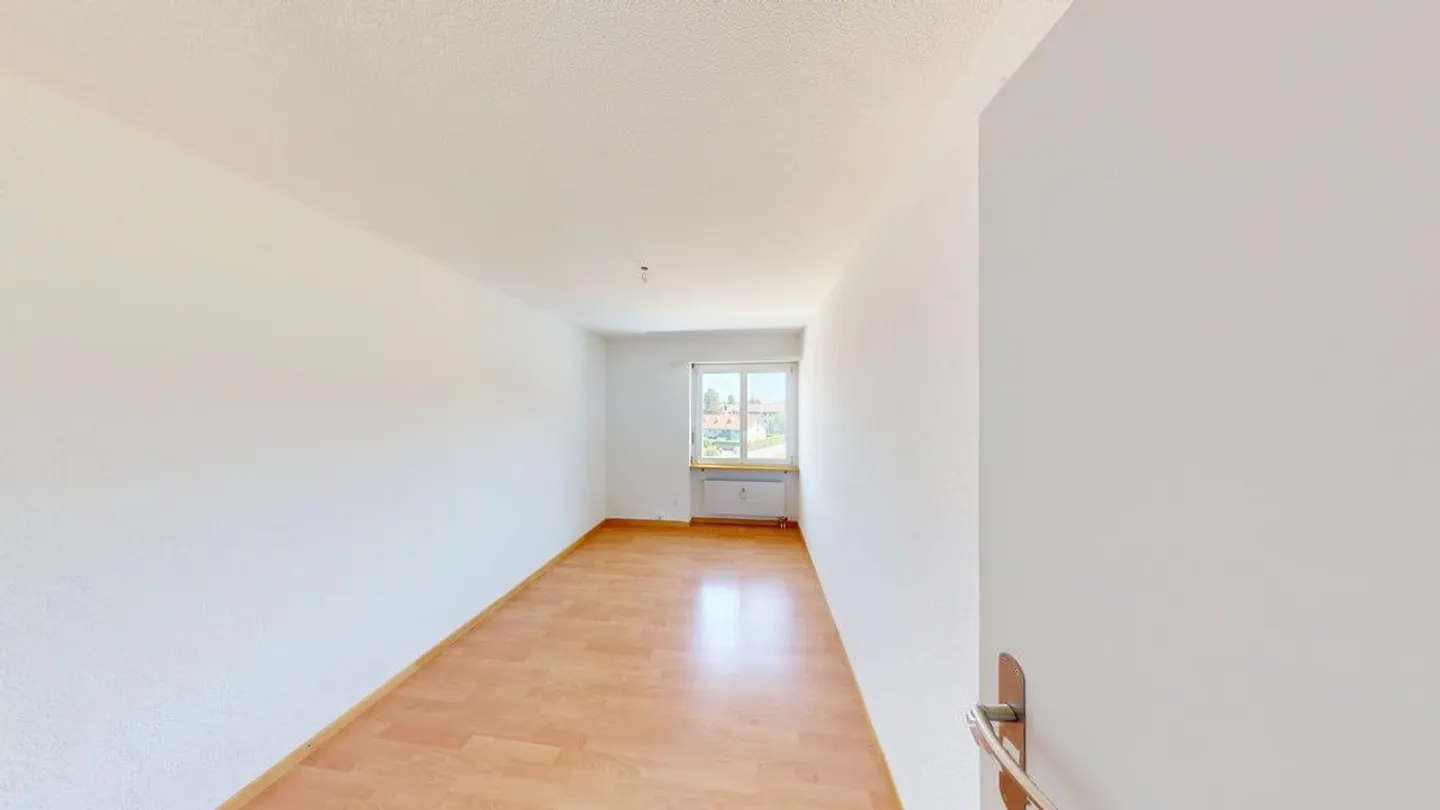 Appartement pratique et bien entretenu de 3,5 pièces avec place de parking - Photo 9 sur 13