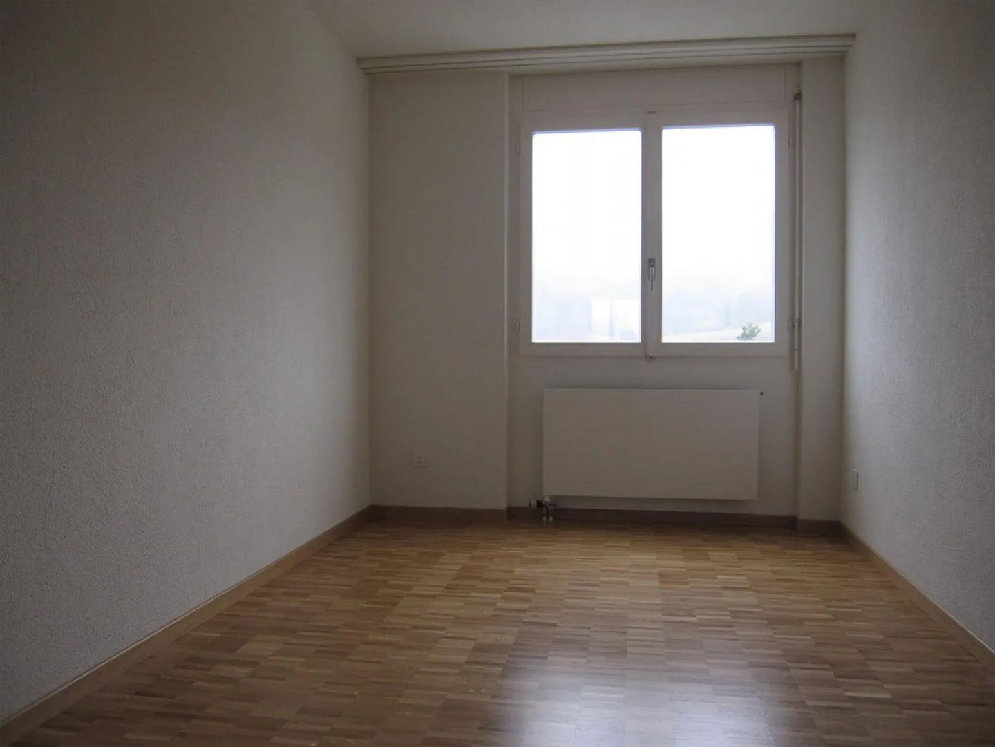 Neu sanierte Wohnung an sonniger, ruhiger Wohnlage - Foto 3 von 5
