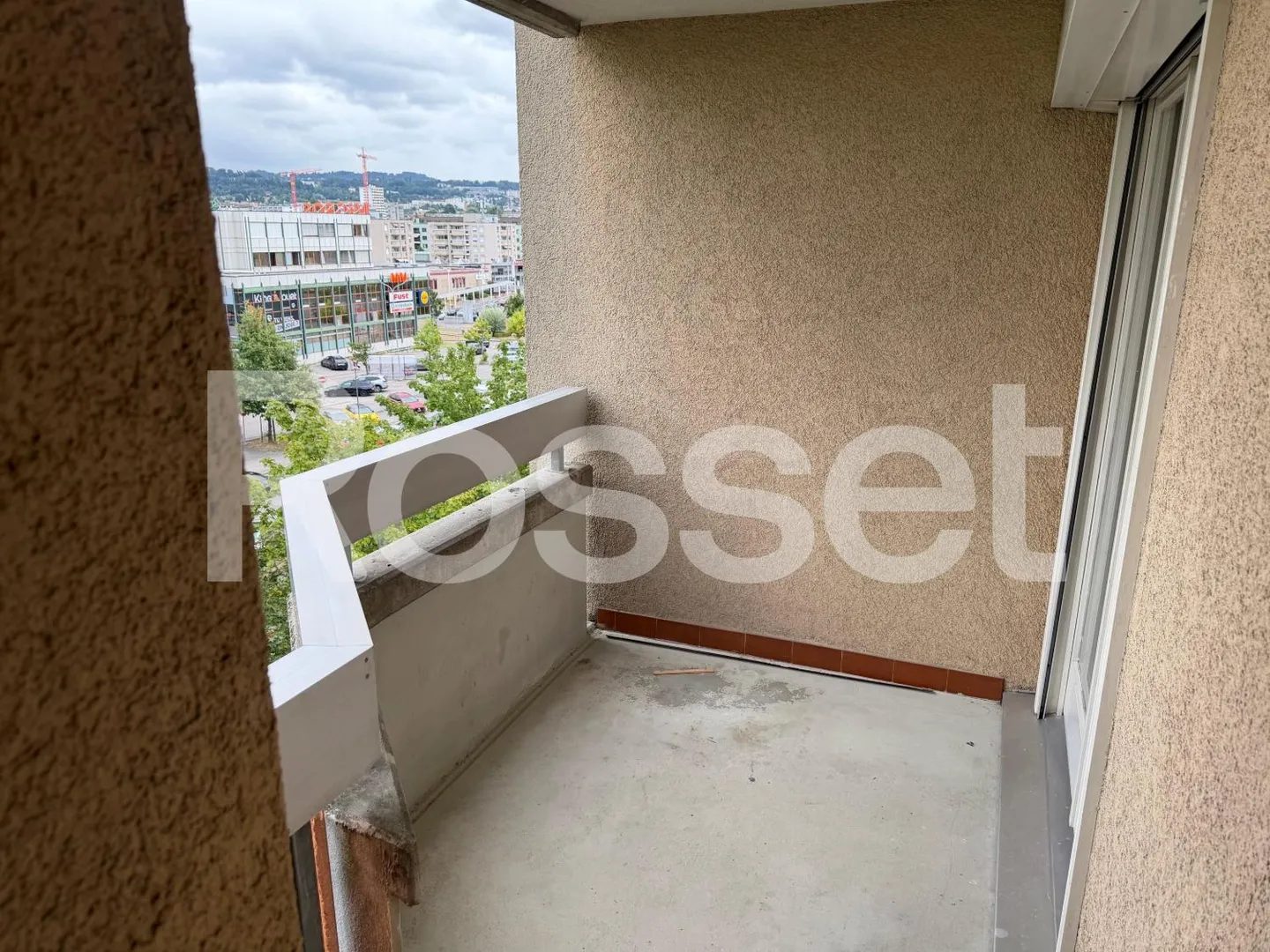 4-Zimmer-Wohnung im 5. Stock - Foto 5 von 9