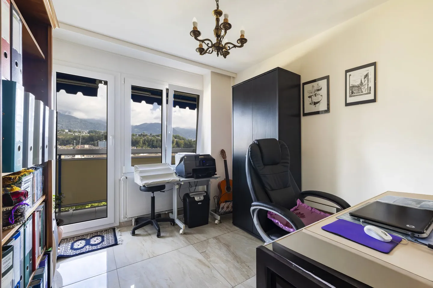 Stunning 5.5 Room Penthouse with a View! - Photo 7 of 13