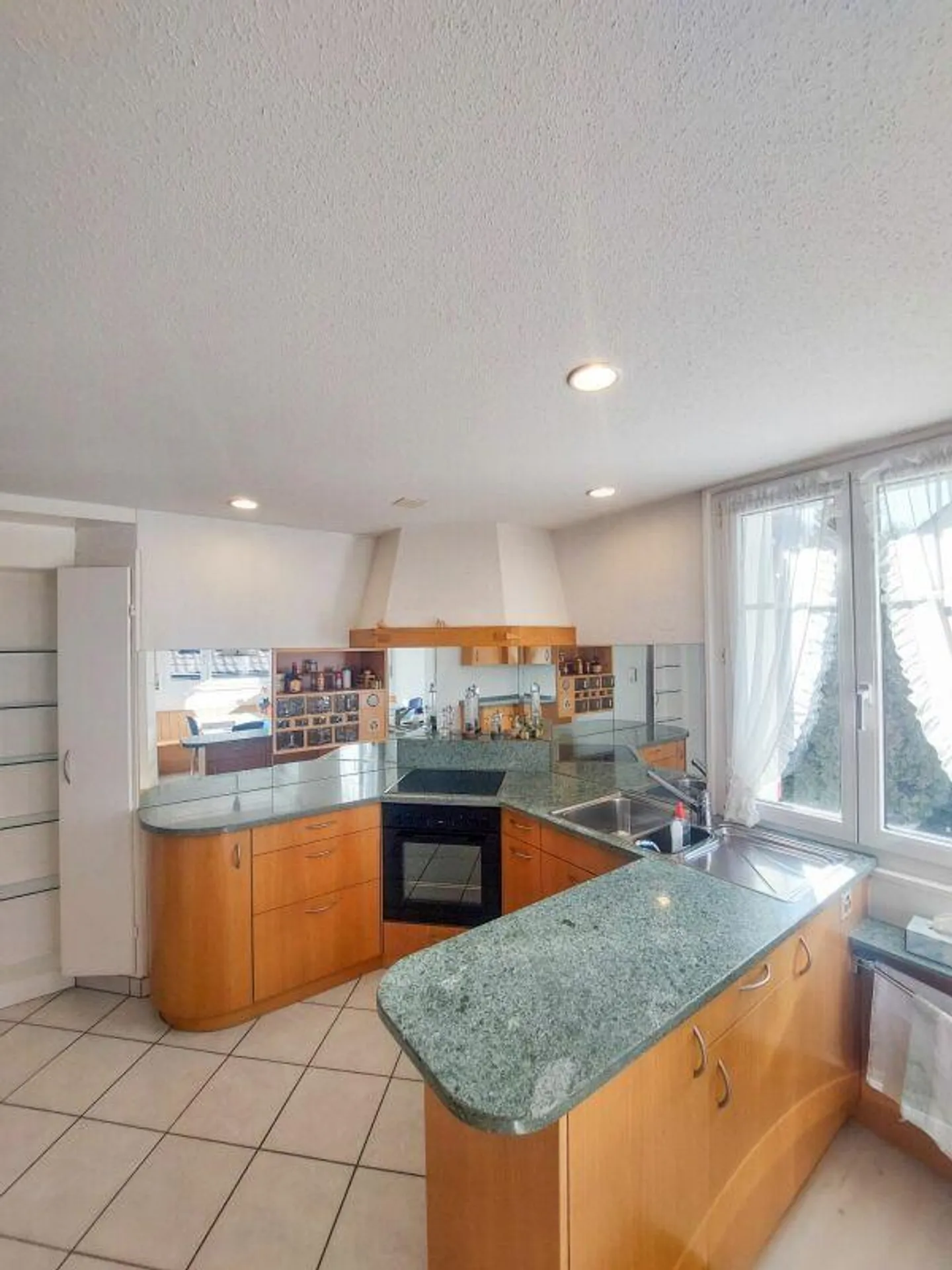 Accogliente appartamento di 4.5 locali - Foto 6 di 7