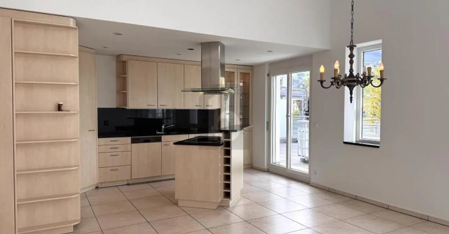 CHAMBRES SPACIEUSES AVEC UNE VUE MERVEILLEUSE - Photo 4 sur 6