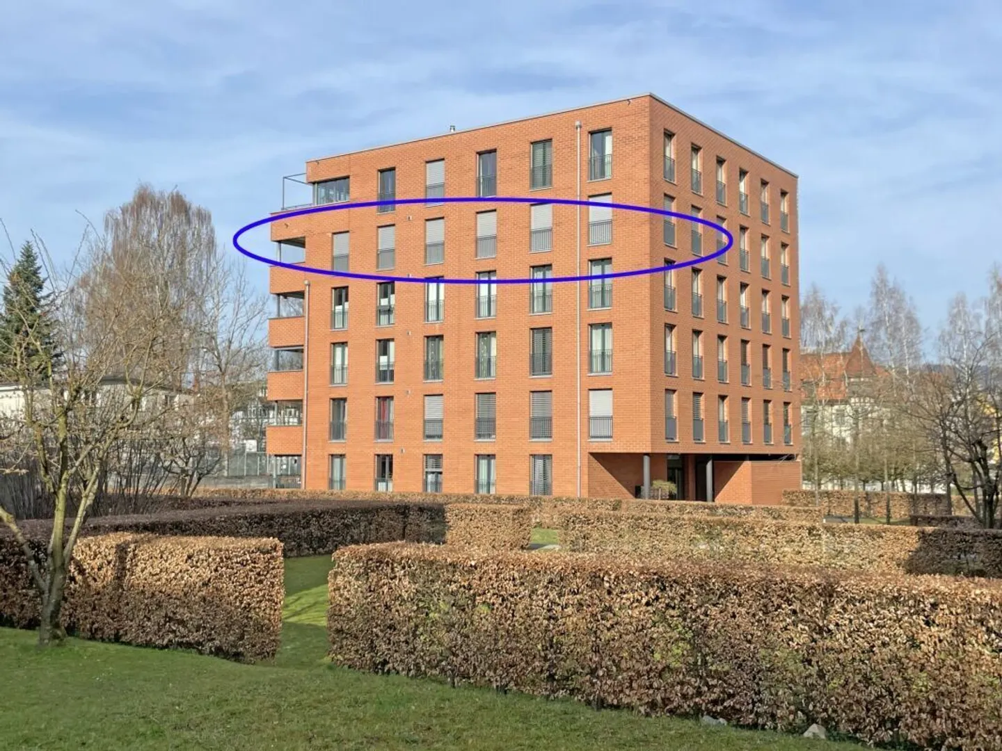 Vie généreuse dans un emplacement urbain ensoleillé et calme - Photo 12 sur 15