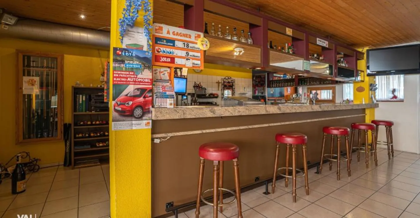 Restaurant for rent in a good location - Photo 5 of 12
