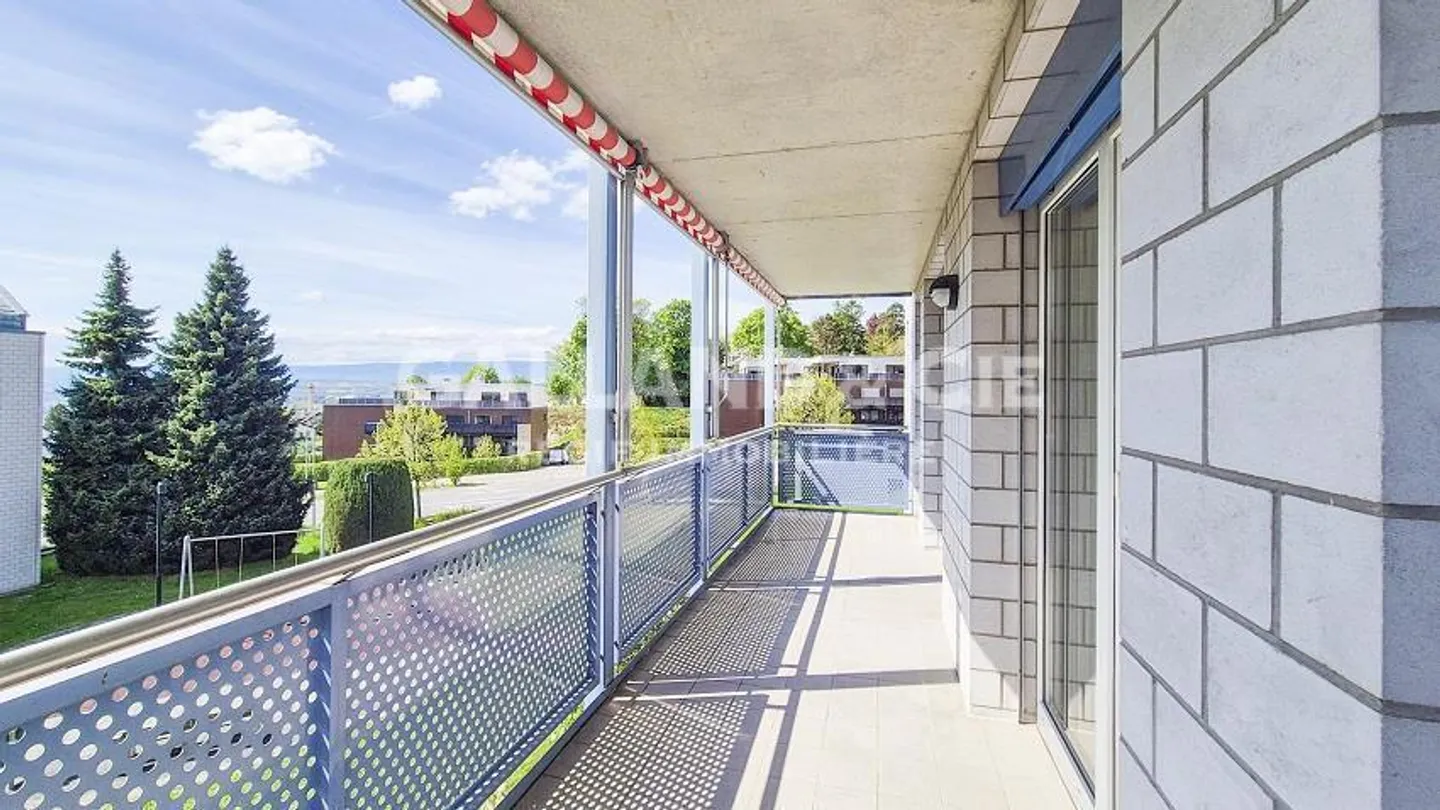 Appartamento di 3 stanze con balcone - Foto 6 di 9