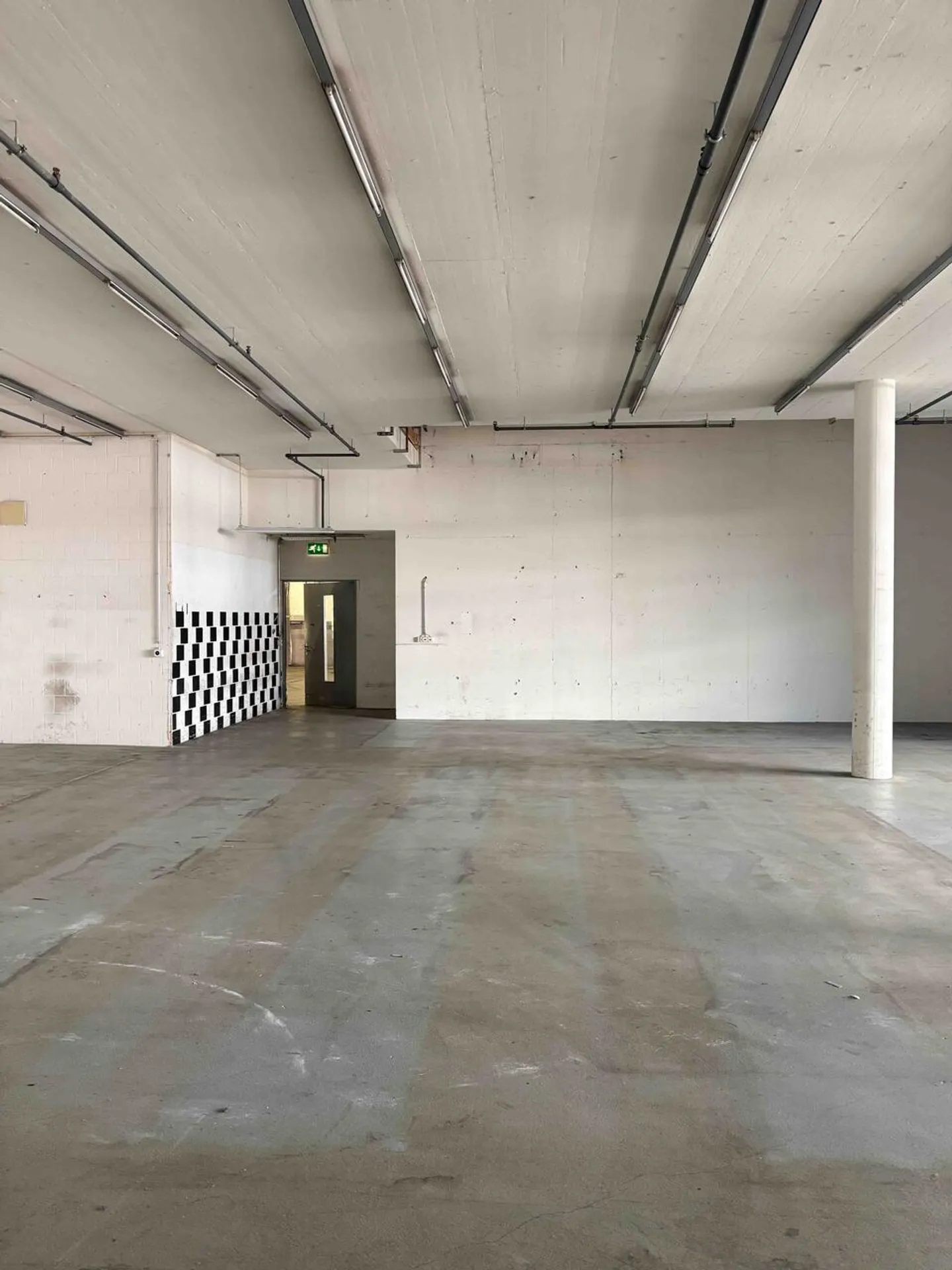 Espace Commercial Polyvalent - Photo 3 sur 6