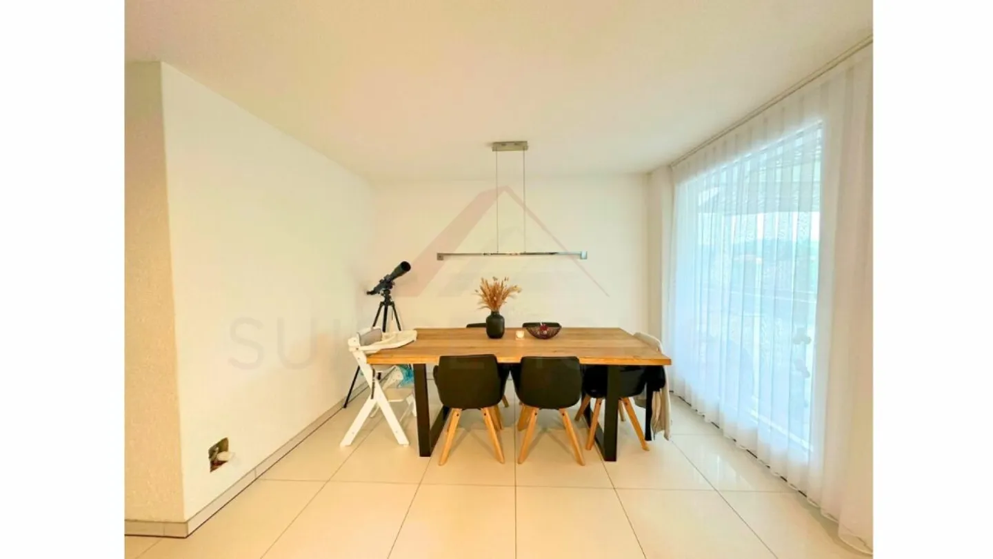 Appartement spacieux 5.5 pièces - Photo 4 sur 10