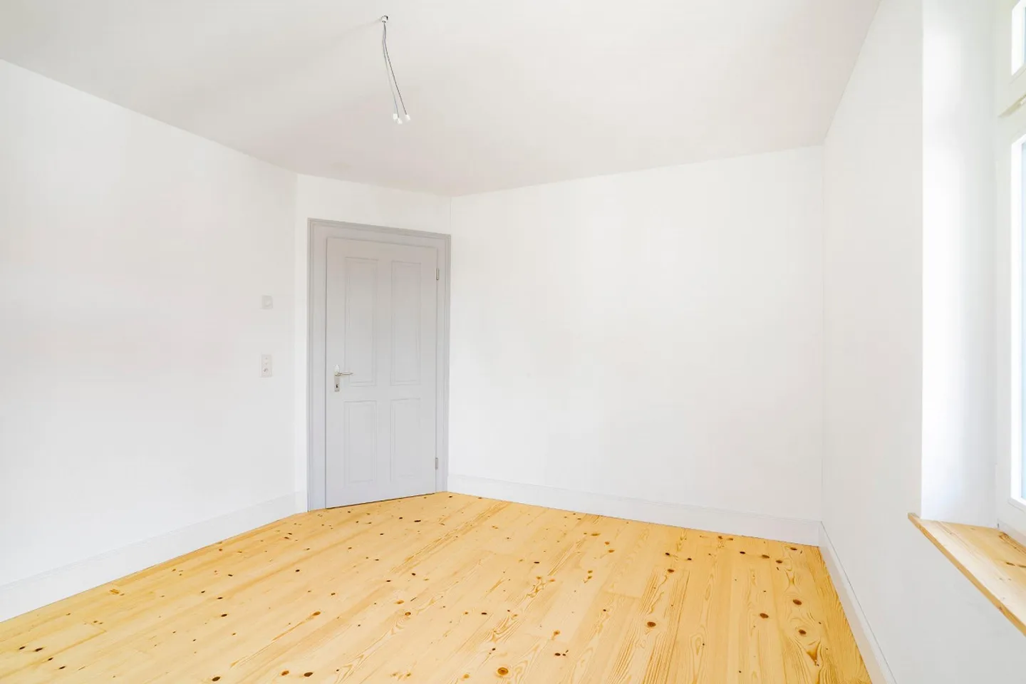 Appartamento di 5 stanze ristrutturato con stile a Rorschach - Foto 7 di 9